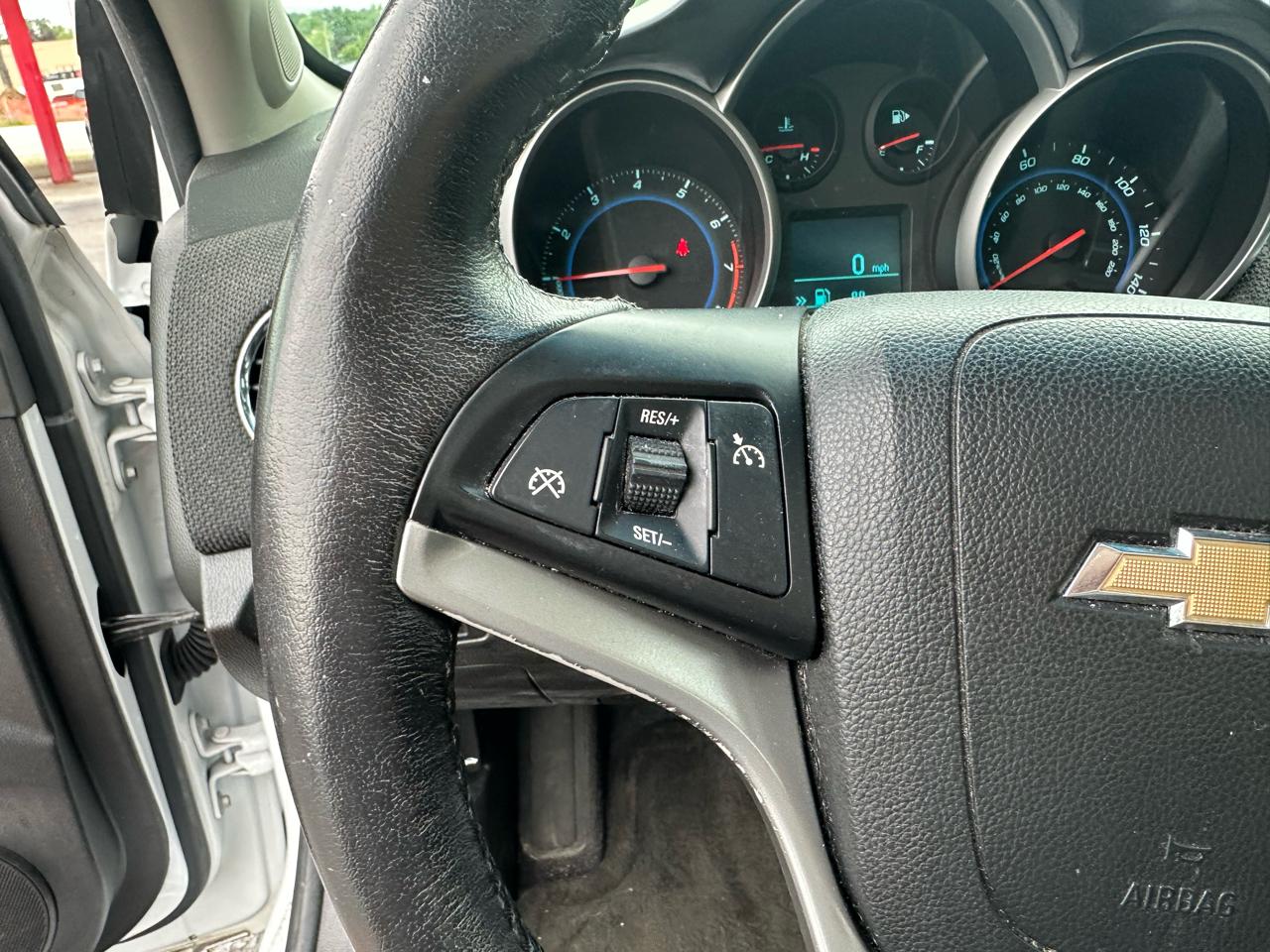 Chevrolet Cruze 4dr Sdn LT w/2LT 2012