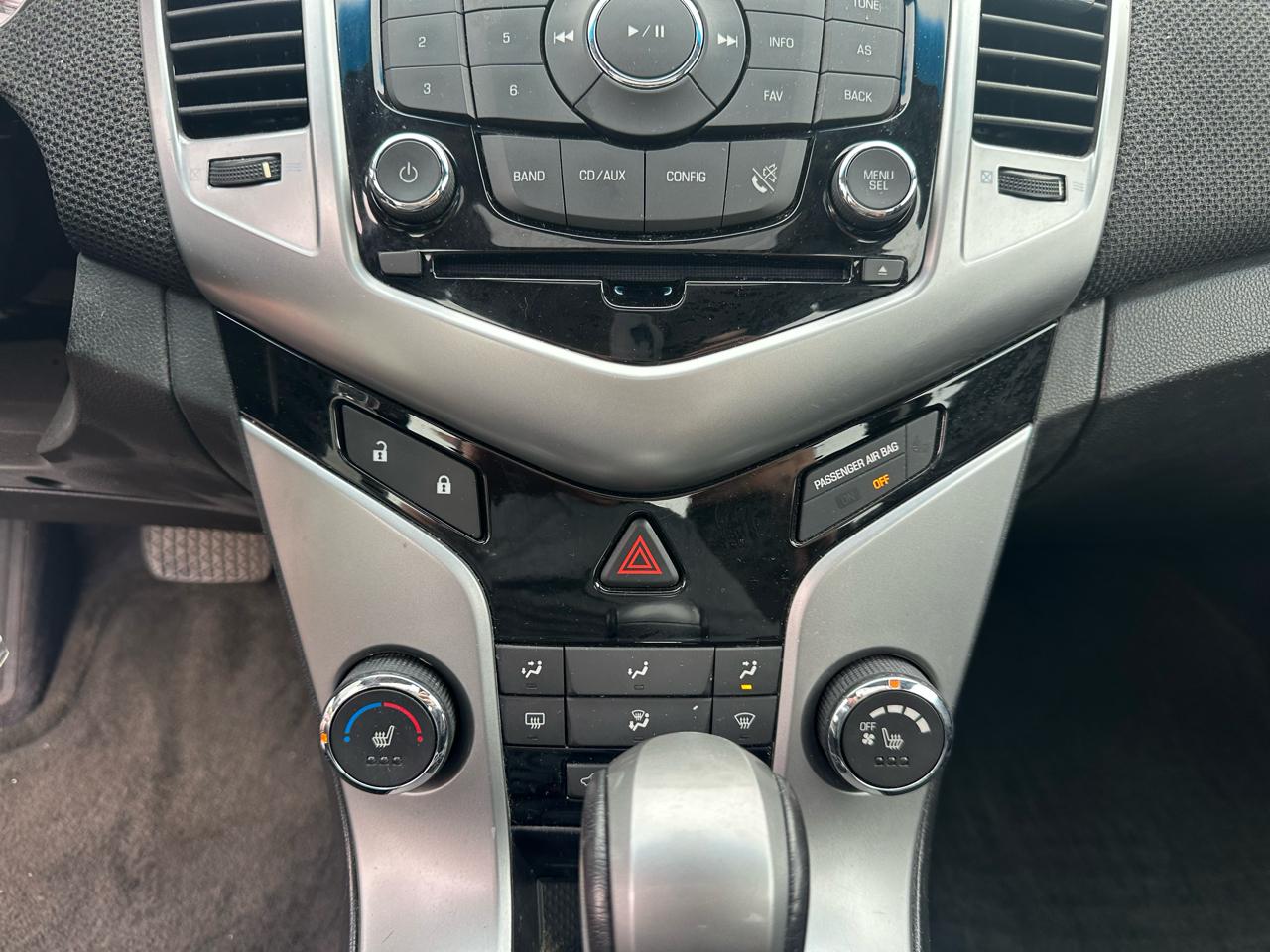 Chevrolet Cruze 4dr Sdn LT w/2LT 2012