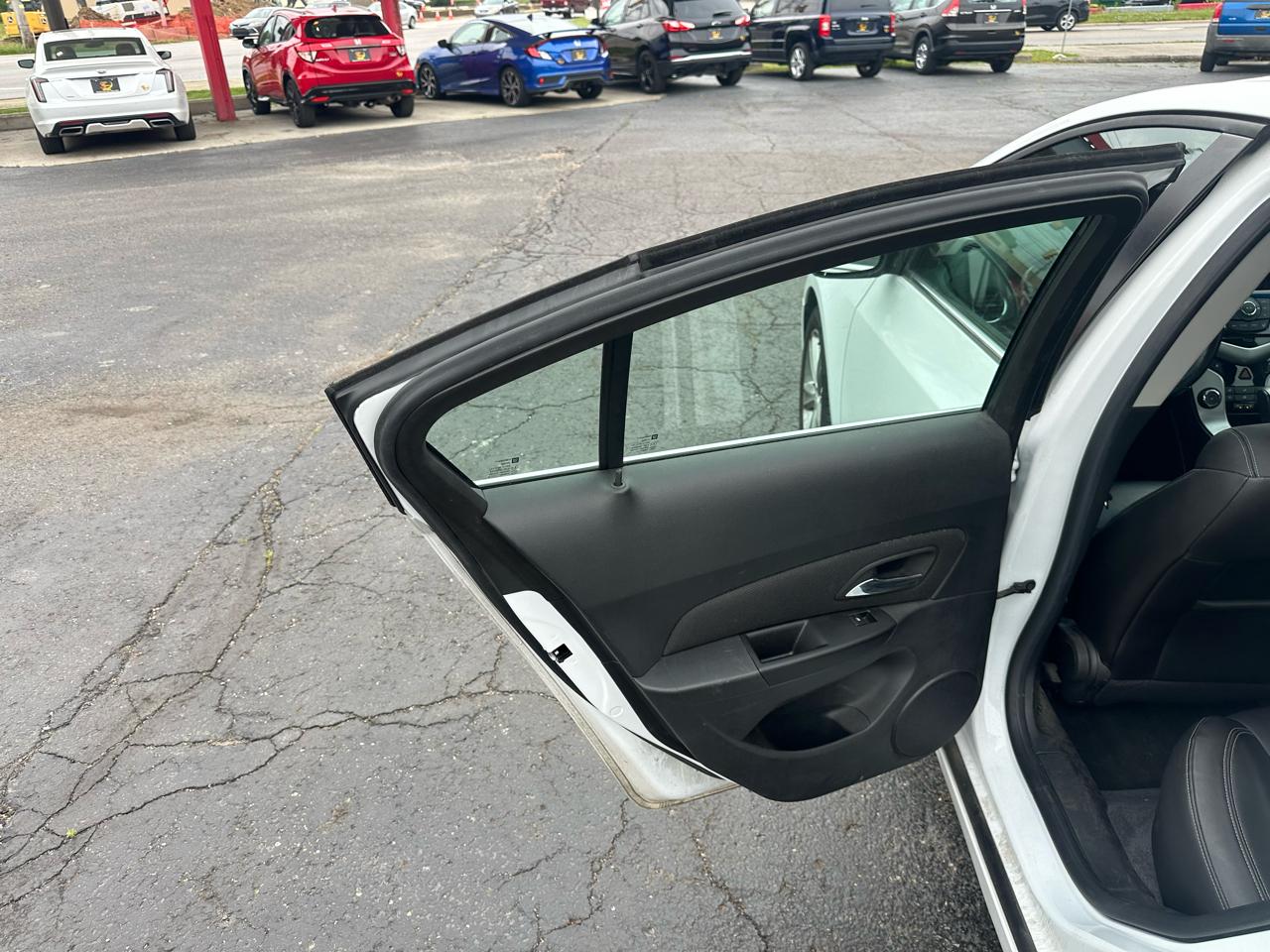Chevrolet Cruze 4dr Sdn LT w/2LT 2012