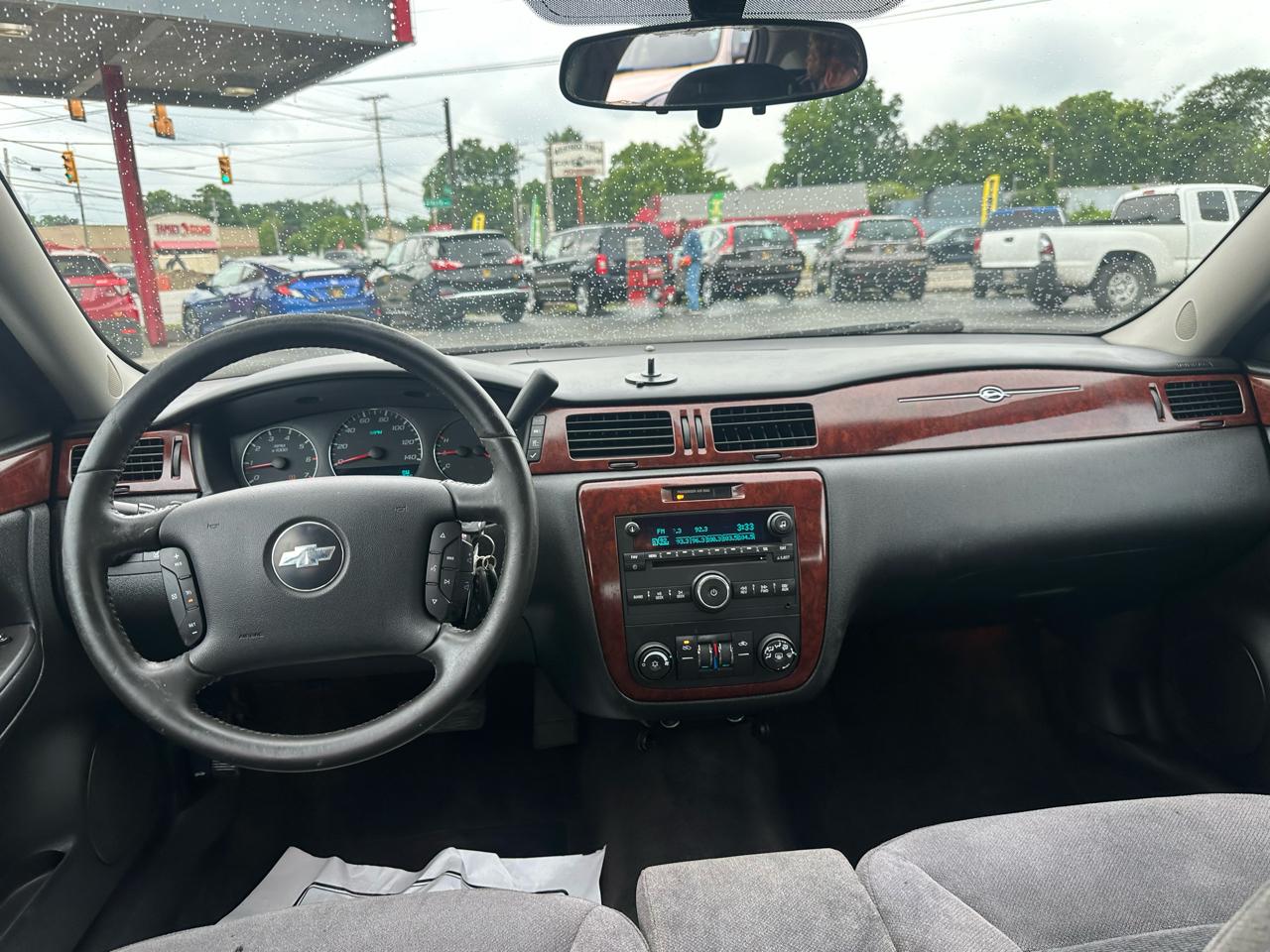Chevrolet Impala 4dr Sdn 3.5L LT 2007