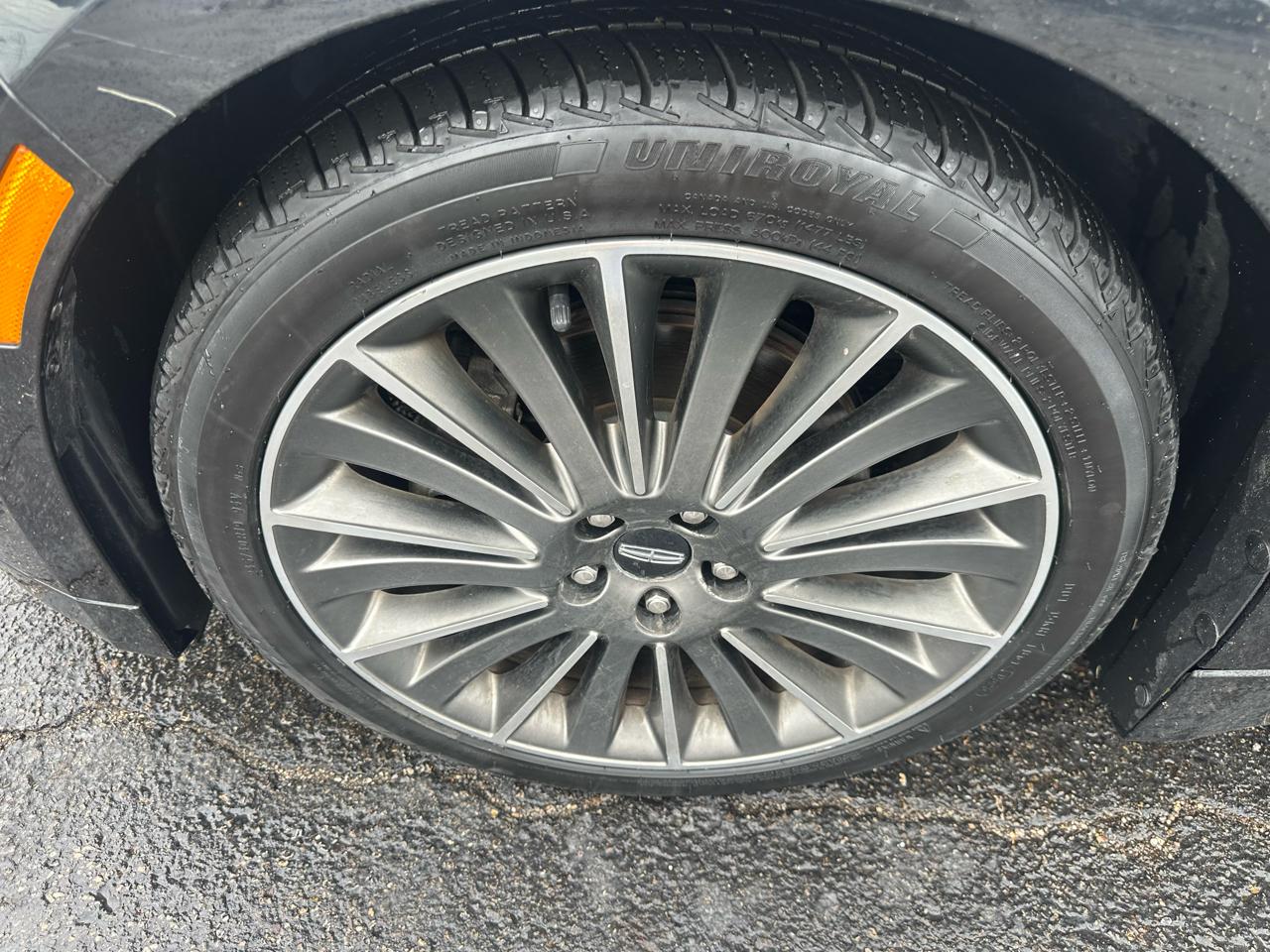 Lincoln MKZ 4dr Sdn AWD 2015