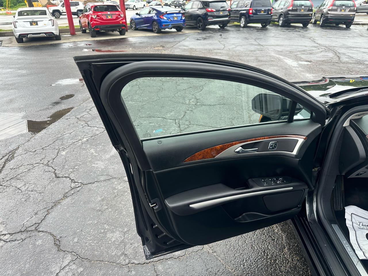 Lincoln MKZ 4dr Sdn AWD 2015