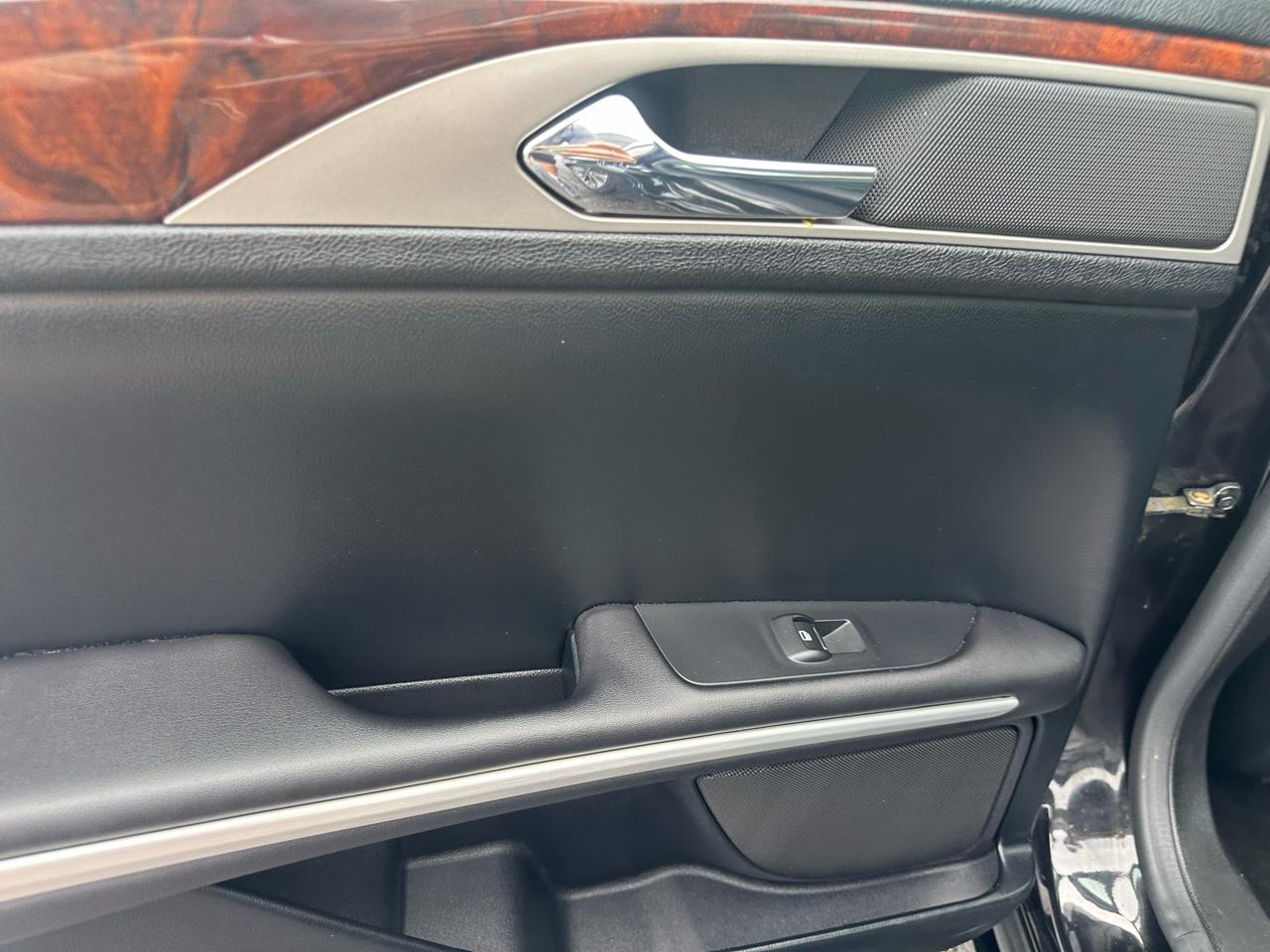 Lincoln MKZ 4dr Sdn AWD 2015