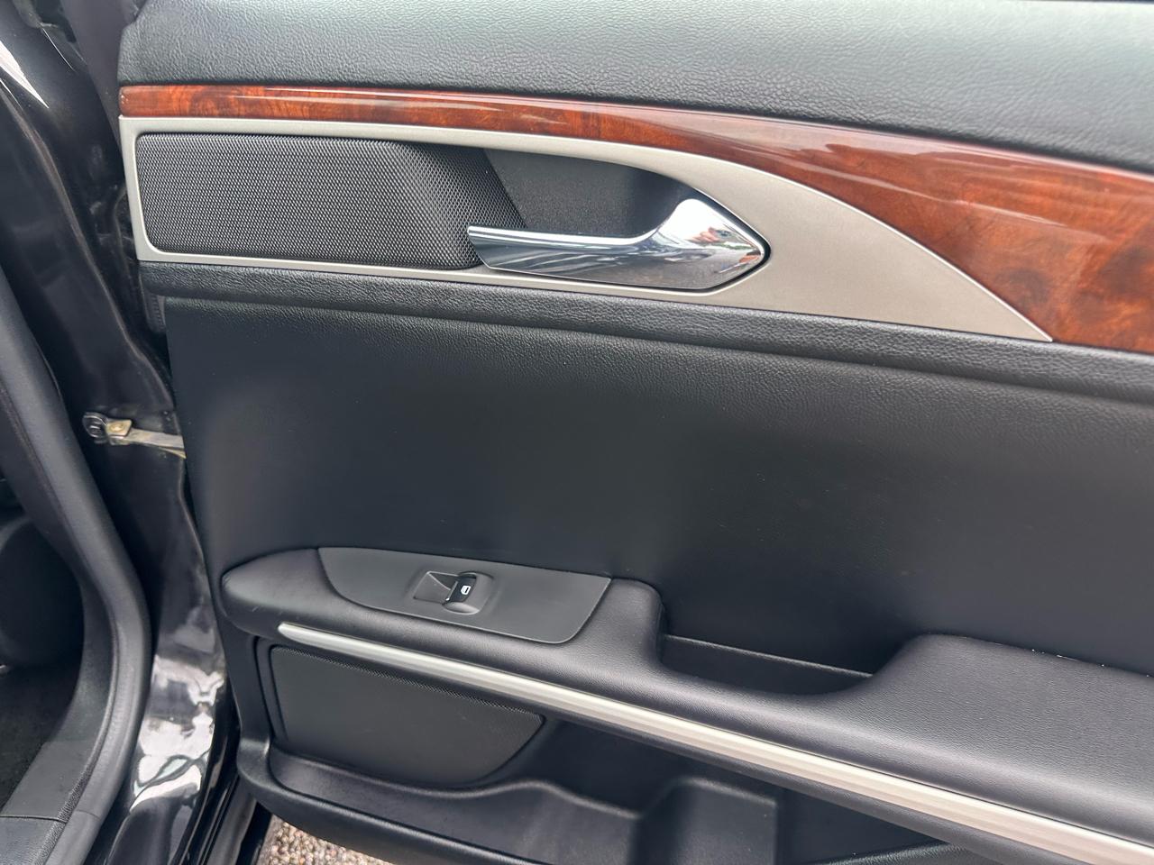 Lincoln MKZ 4dr Sdn AWD 2015