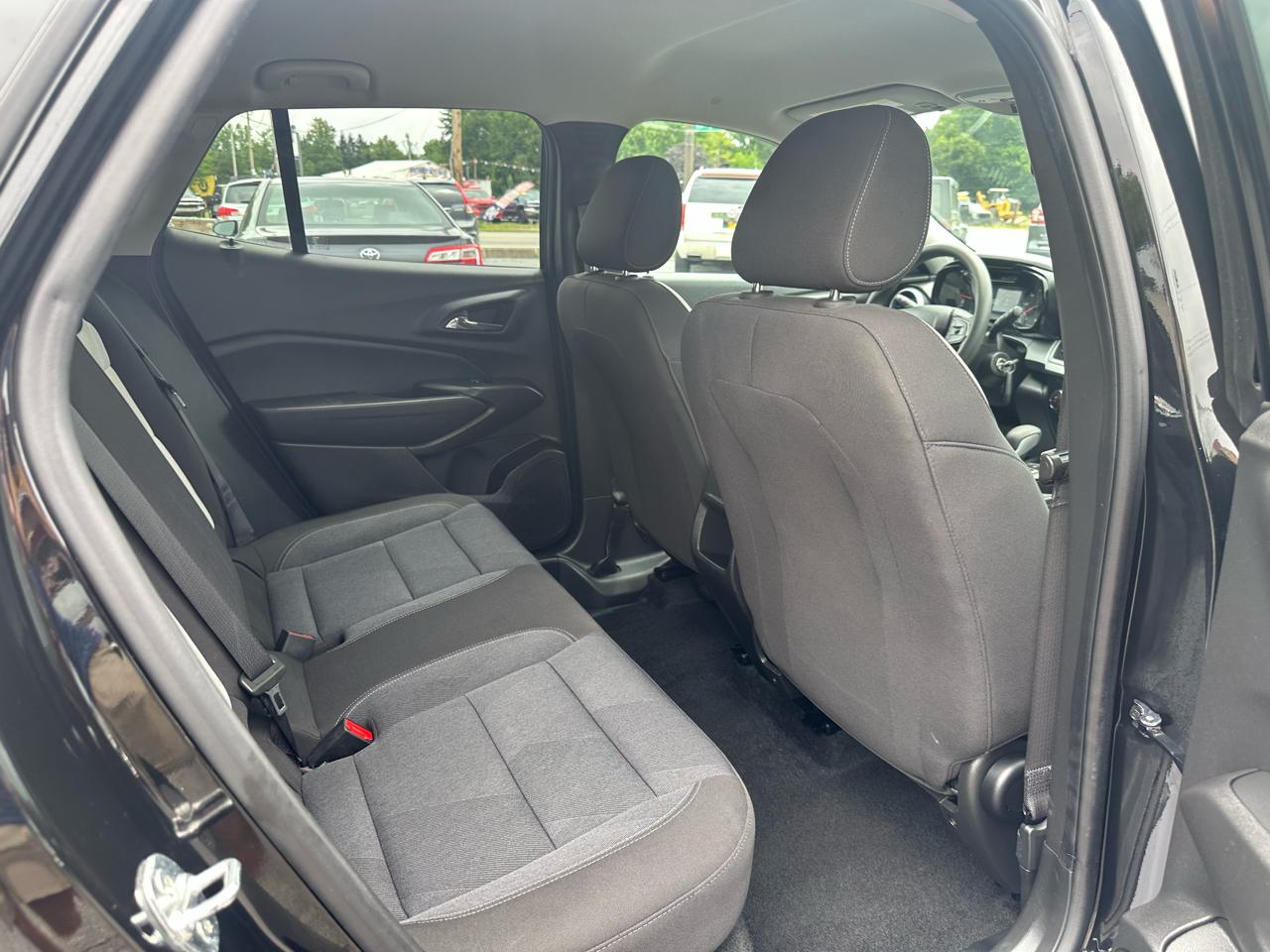 Chevrolet Trax FWD 4dr LS 2024