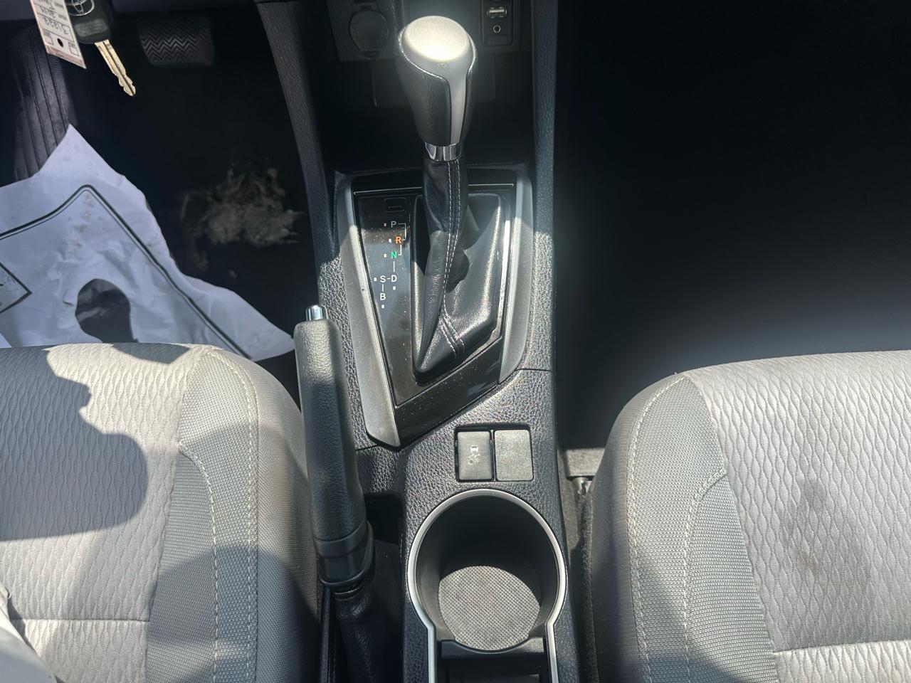 Toyota Corolla 4dr Sdn CVT LE Premium (Natl) 2014