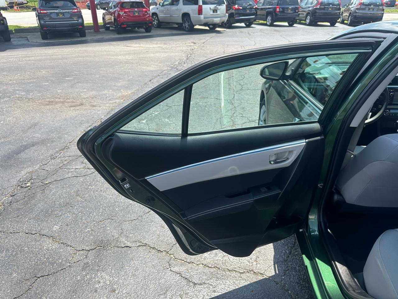 Toyota Corolla 4dr Sdn CVT LE Premium (Natl) 2014