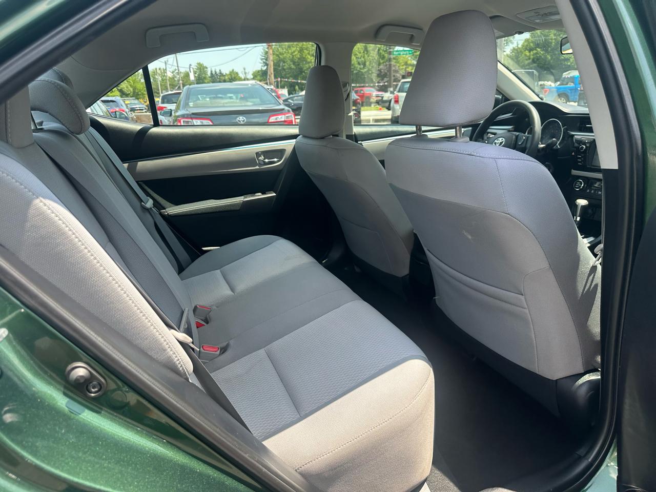 Toyota Corolla 4dr Sdn CVT LE Premium (Natl) 2014