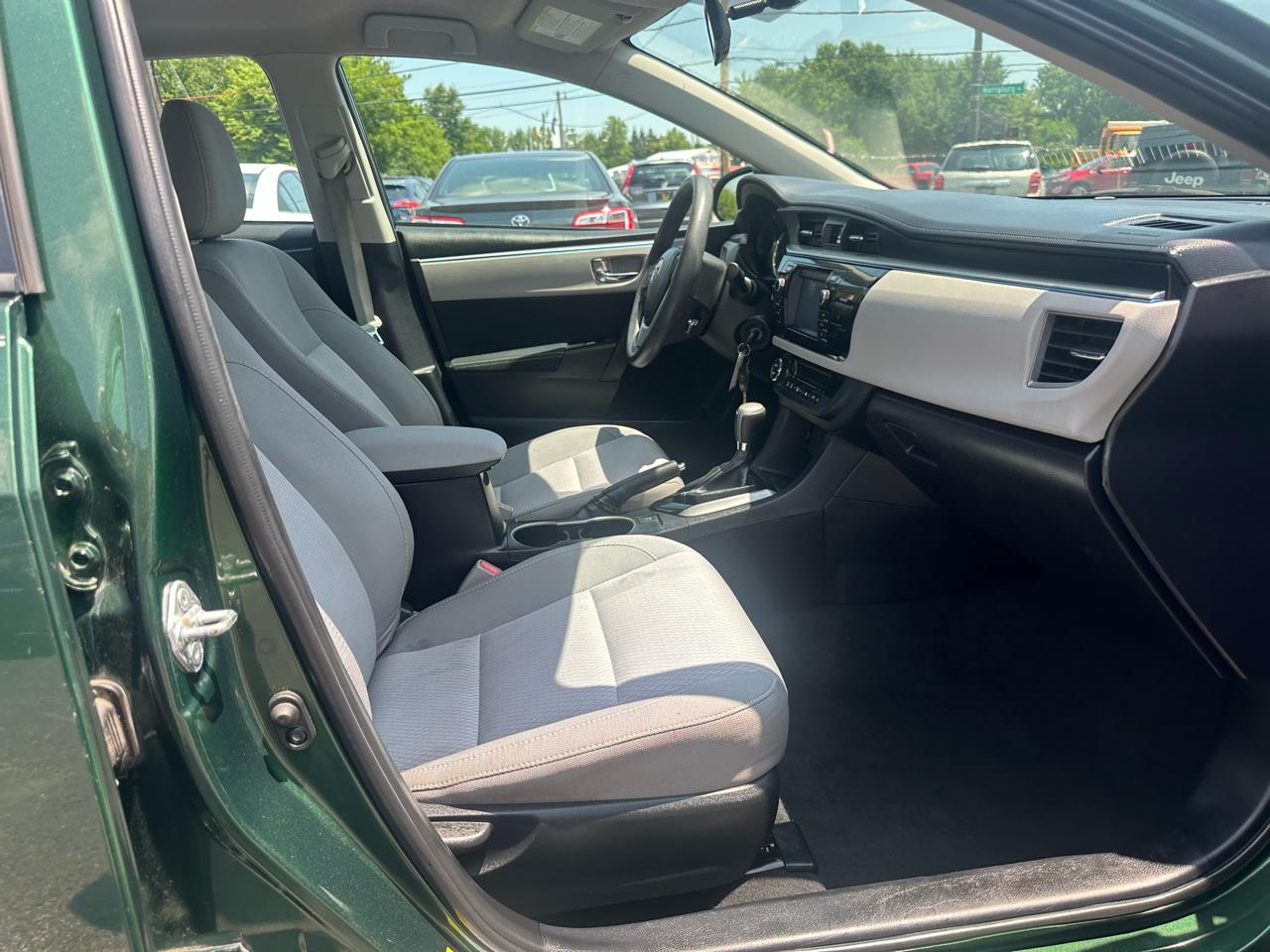Toyota Corolla 4dr Sdn CVT LE Premium (Natl) 2014