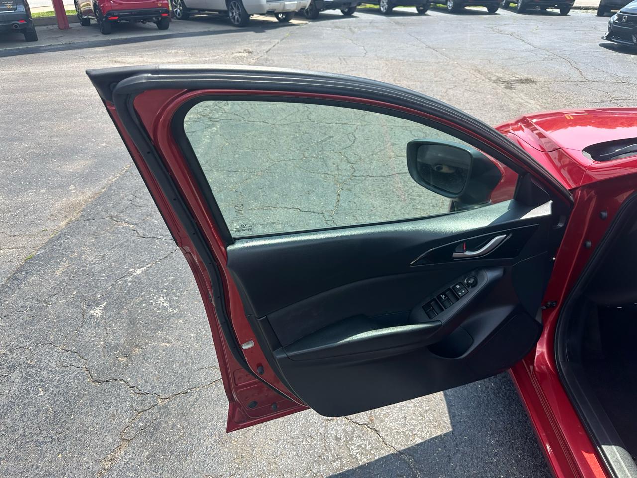 Mazda MAZDA3 4dr Sdn Auto i Sport 2015