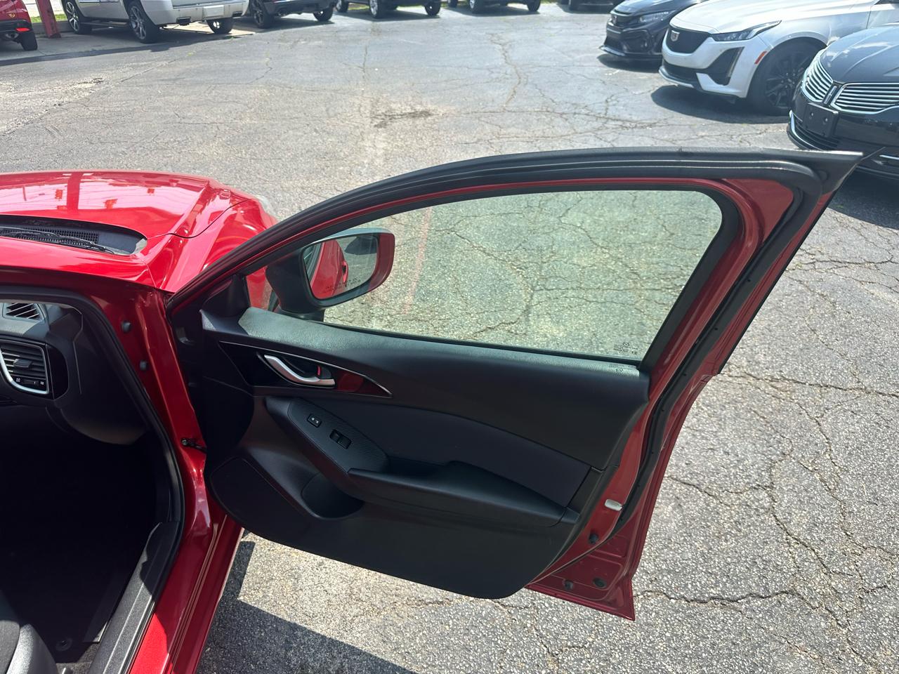 Mazda MAZDA3 4dr Sdn Auto i Sport 2015