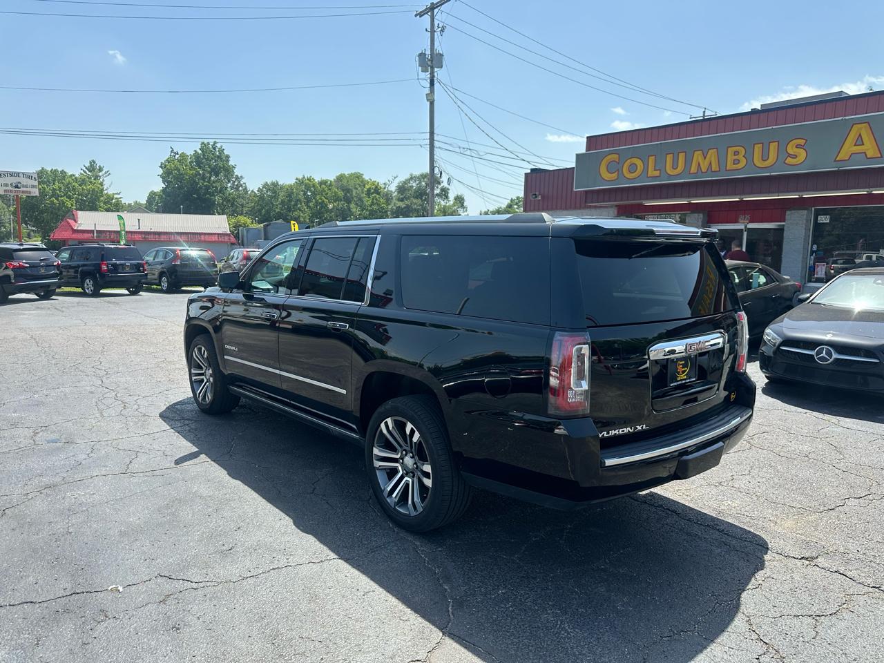 GMC Yukon XL 4WD 4dr Denali 2020