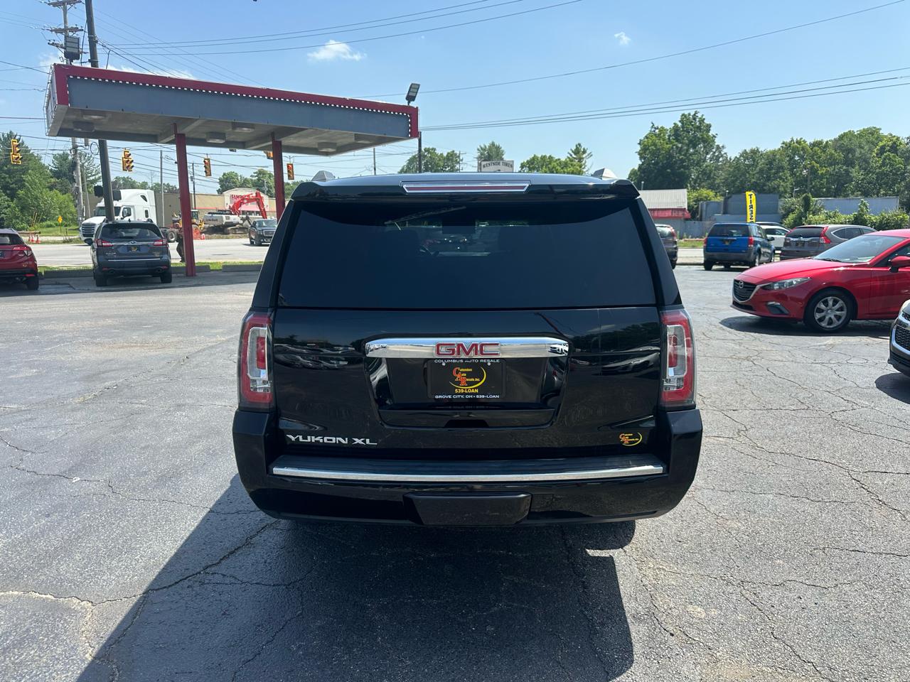 GMC Yukon XL 4WD 4dr Denali 2020
