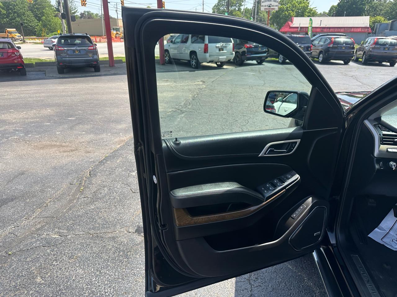 GMC Yukon XL 4WD 4dr Denali 2020