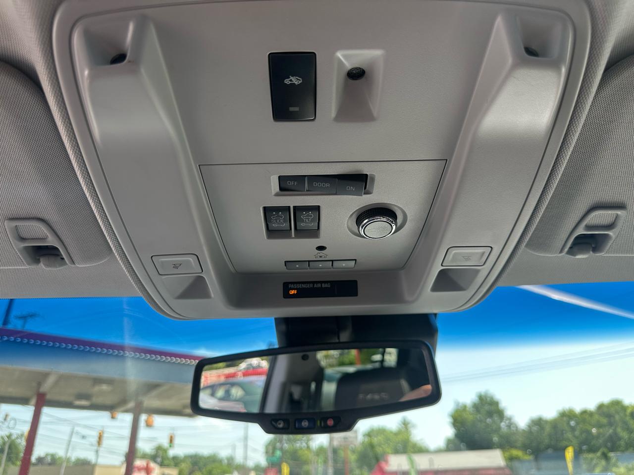GMC Yukon XL 4WD 4dr Denali 2020