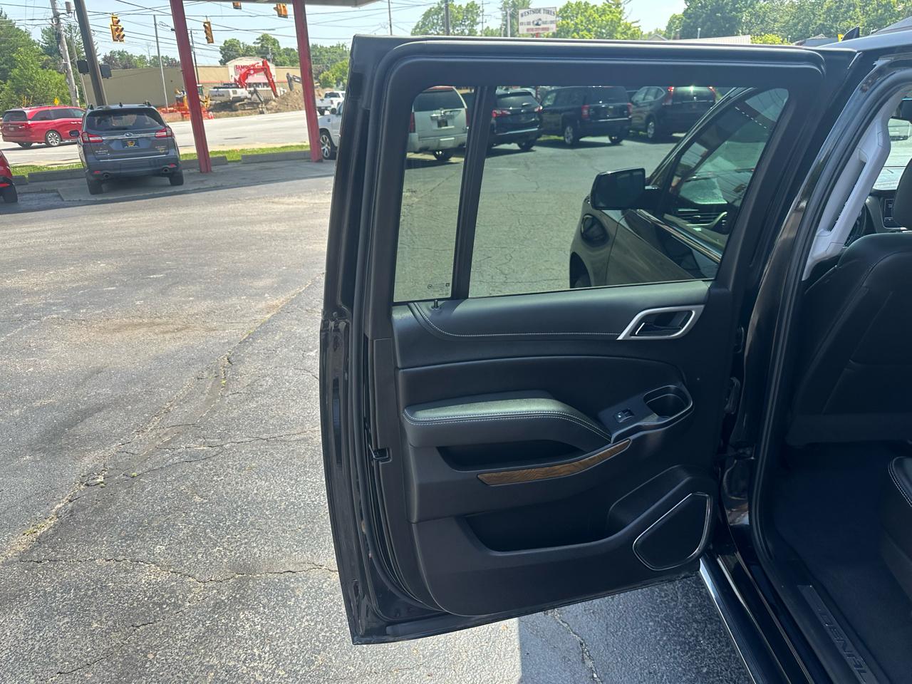 GMC Yukon XL 4WD 4dr Denali 2020