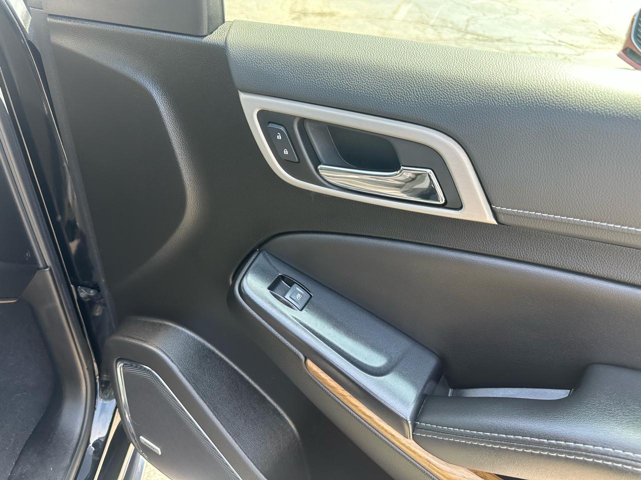 GMC Yukon XL 4WD 4dr Denali 2020