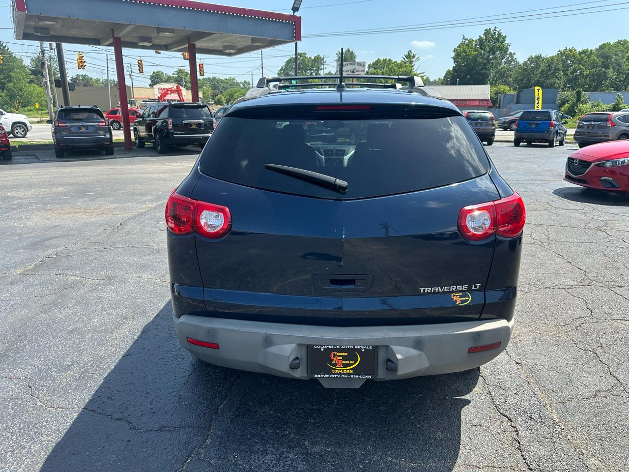 Chevrolet Traverse FWD 4dr LT w/1LT 2011