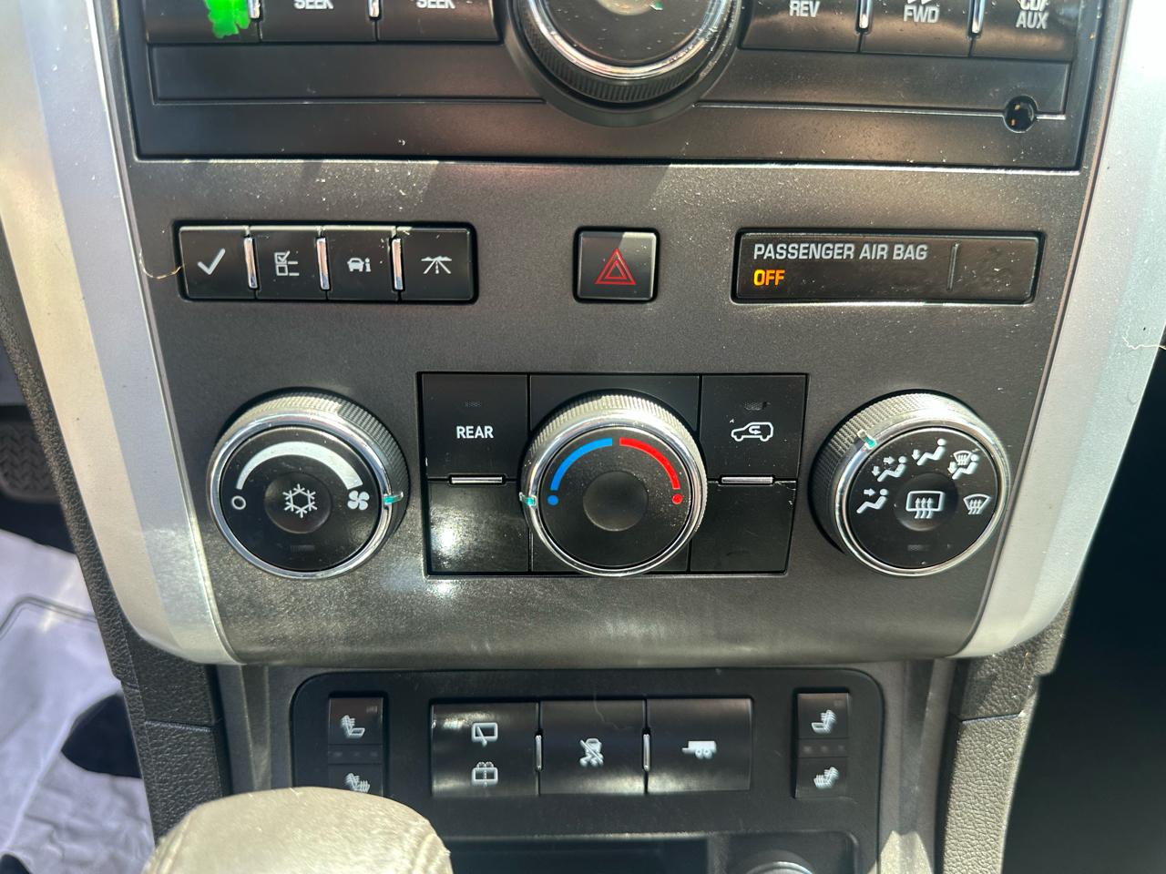 Chevrolet Traverse FWD 4dr LT w/1LT 2011