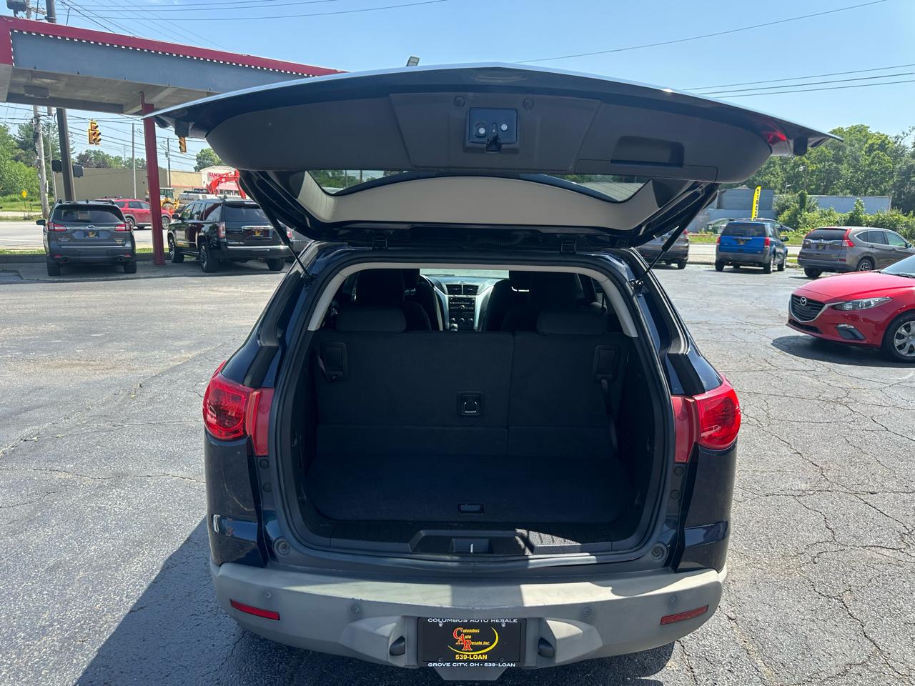 Chevrolet Traverse FWD 4dr LT w/1LT 2011