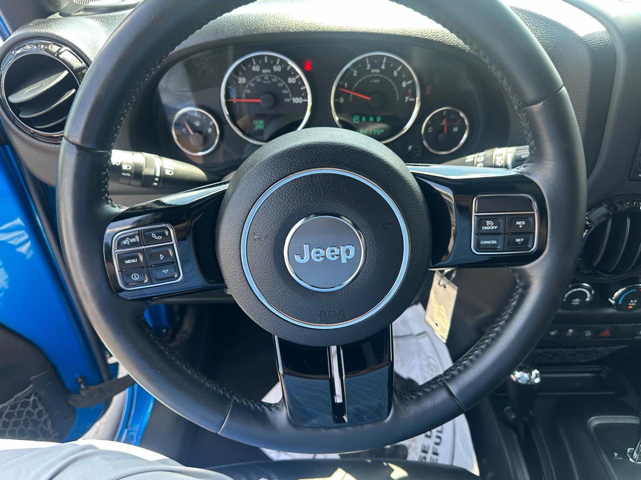 Jeep Wrangler Unlimited 4WD 4dr Altitude 2015