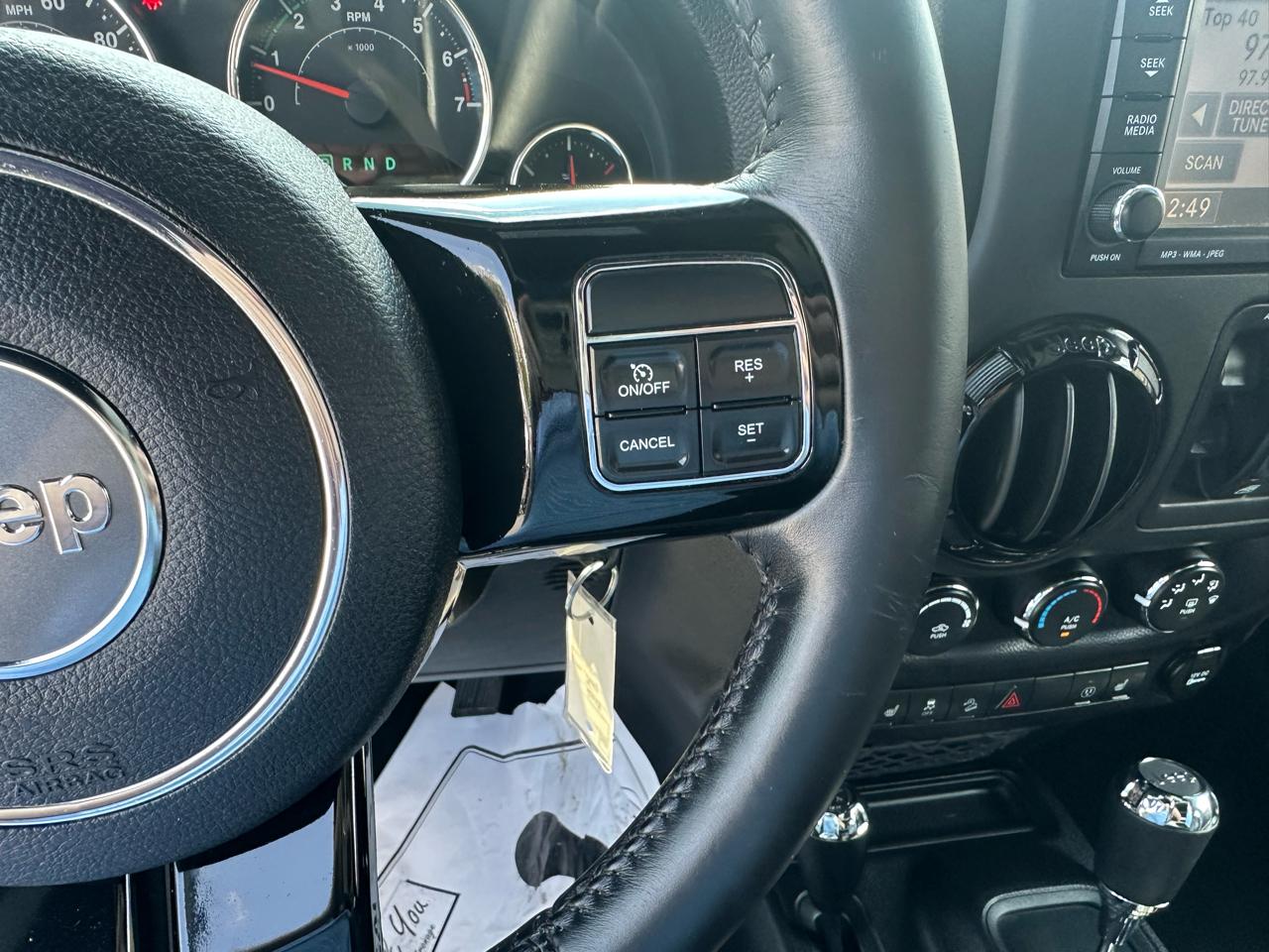 Jeep Wrangler Unlimited 4WD 4dr Altitude 2015