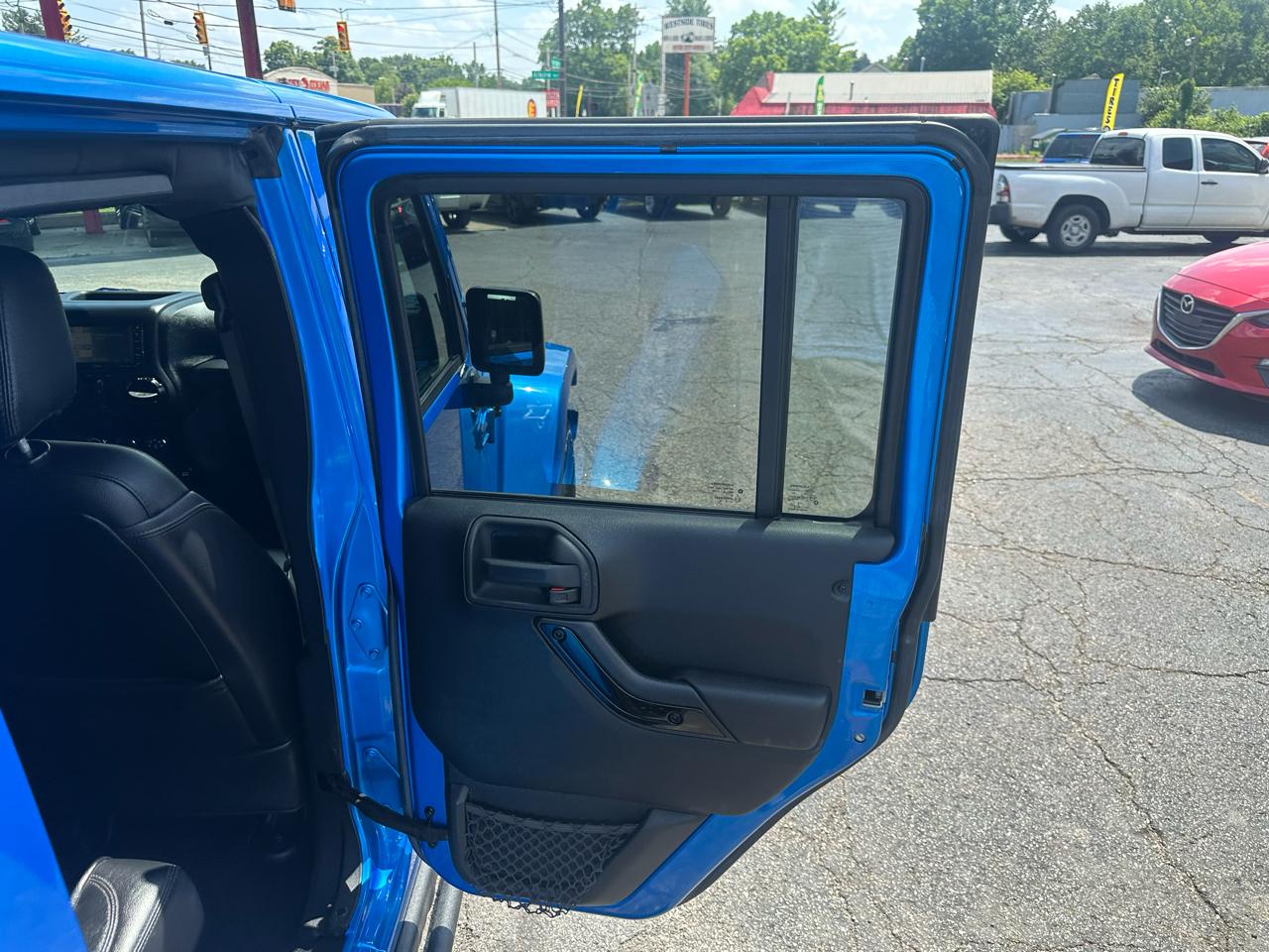 Jeep Wrangler Unlimited 4WD 4dr Altitude 2015