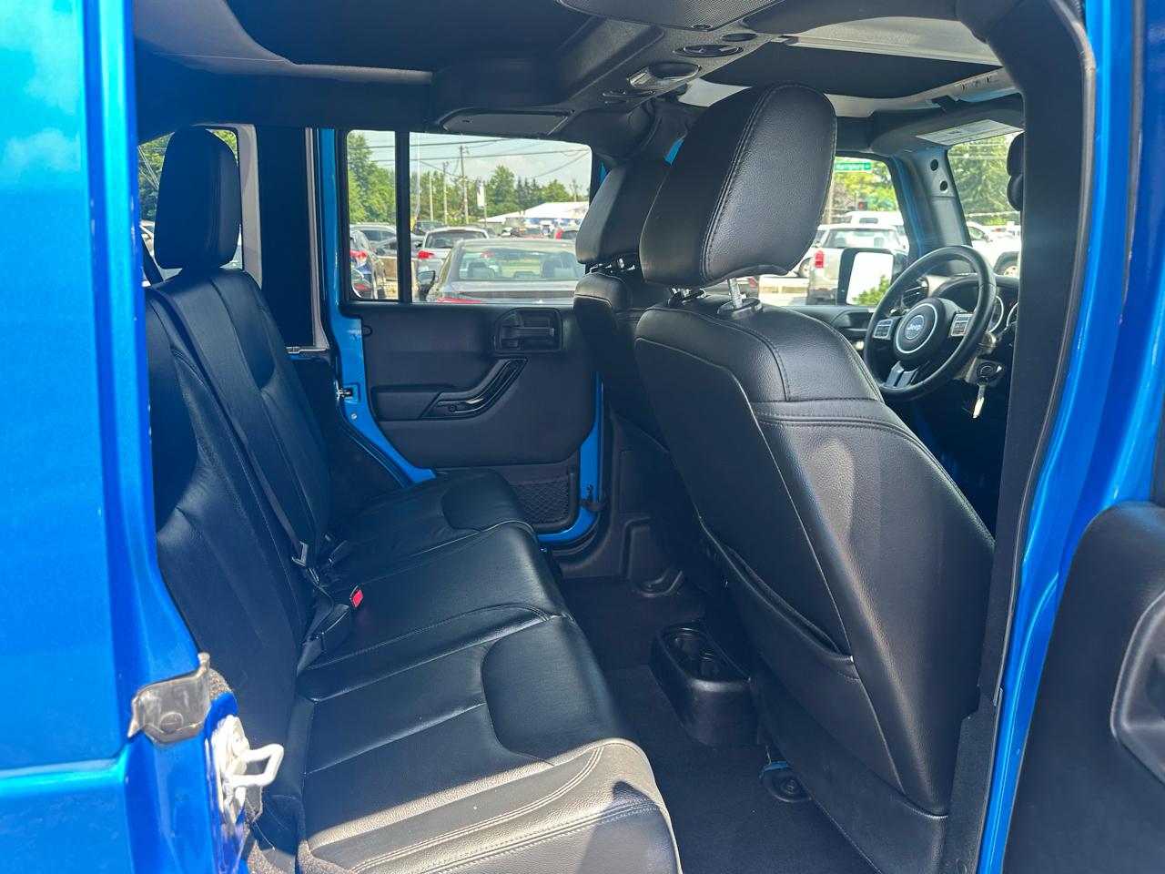 Jeep Wrangler Unlimited 4WD 4dr Altitude 2015