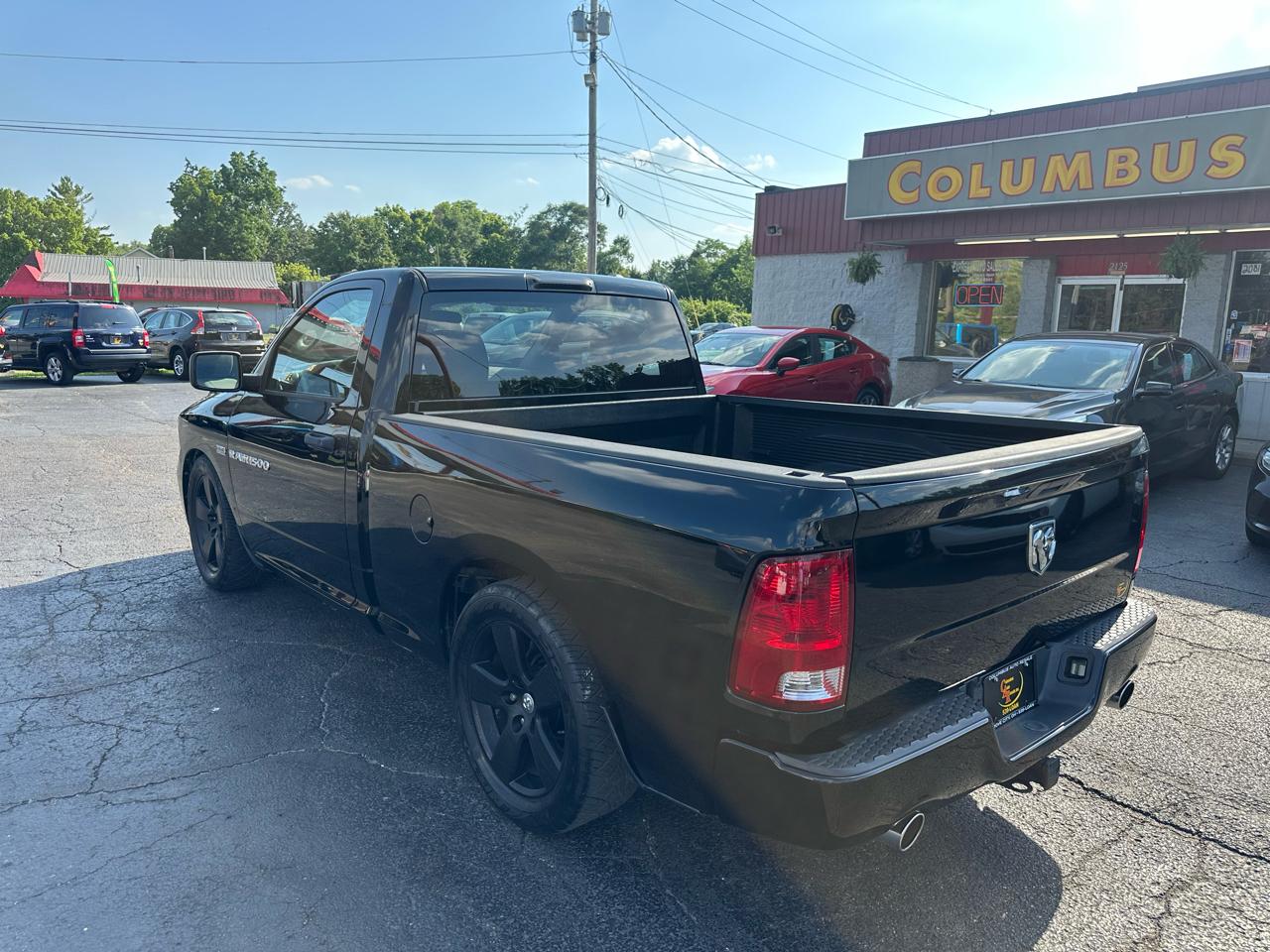 RAM 1500 2WD Reg Cab 120.5" Express 2012