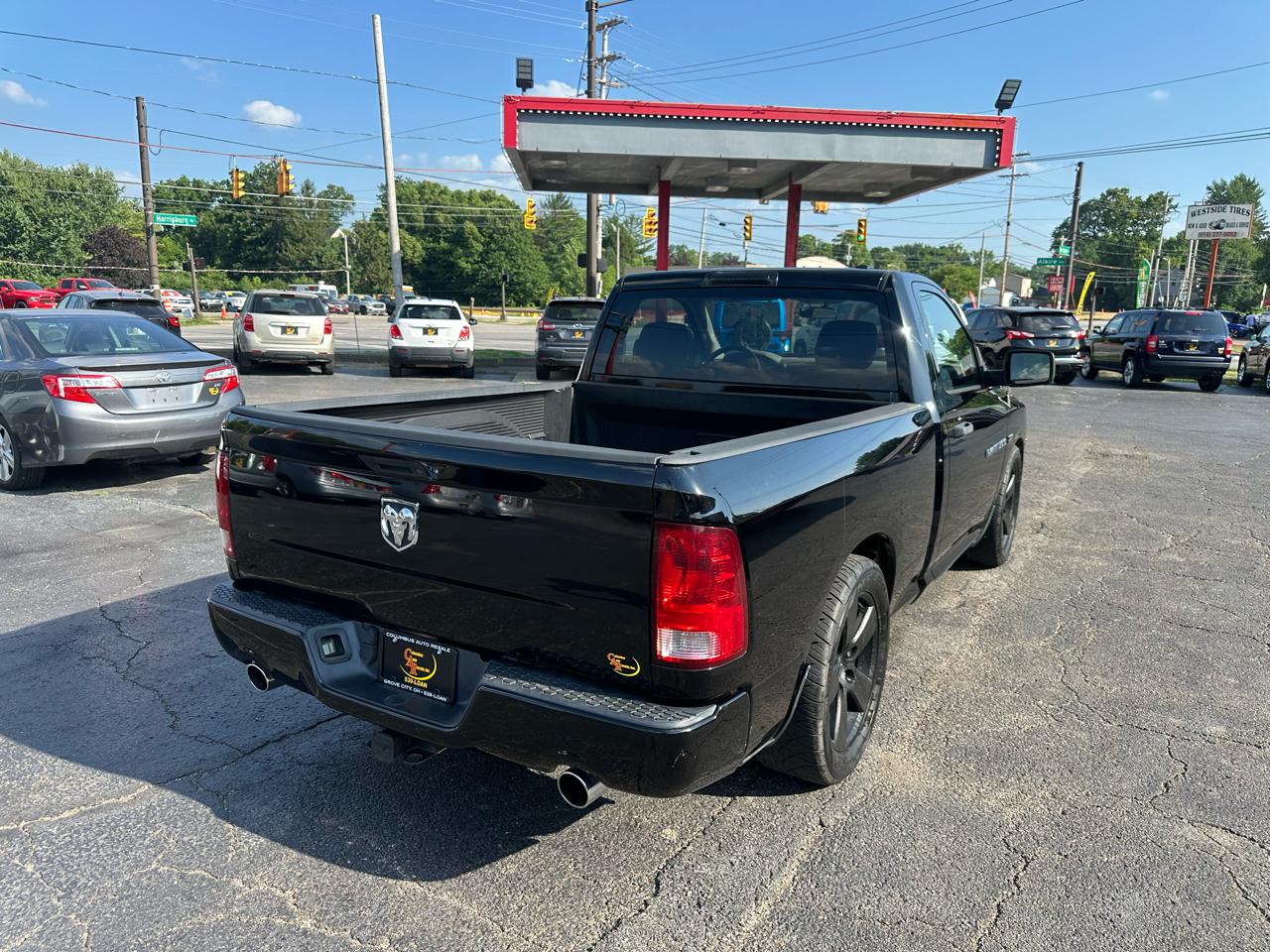 RAM 1500 2WD Reg Cab 120.5" Express 2012