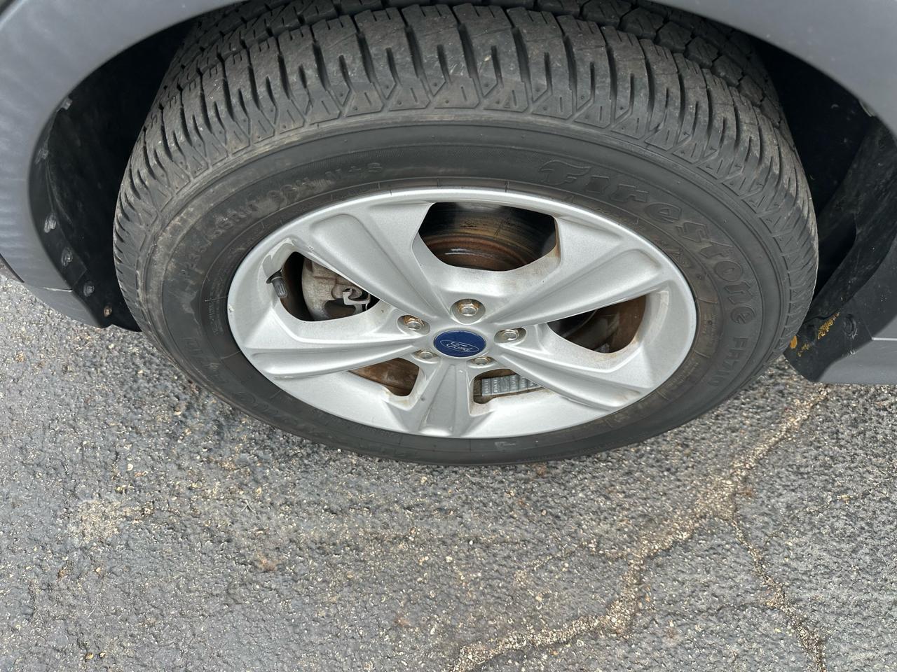 Ford Escape 4WD 4dr SE 2015