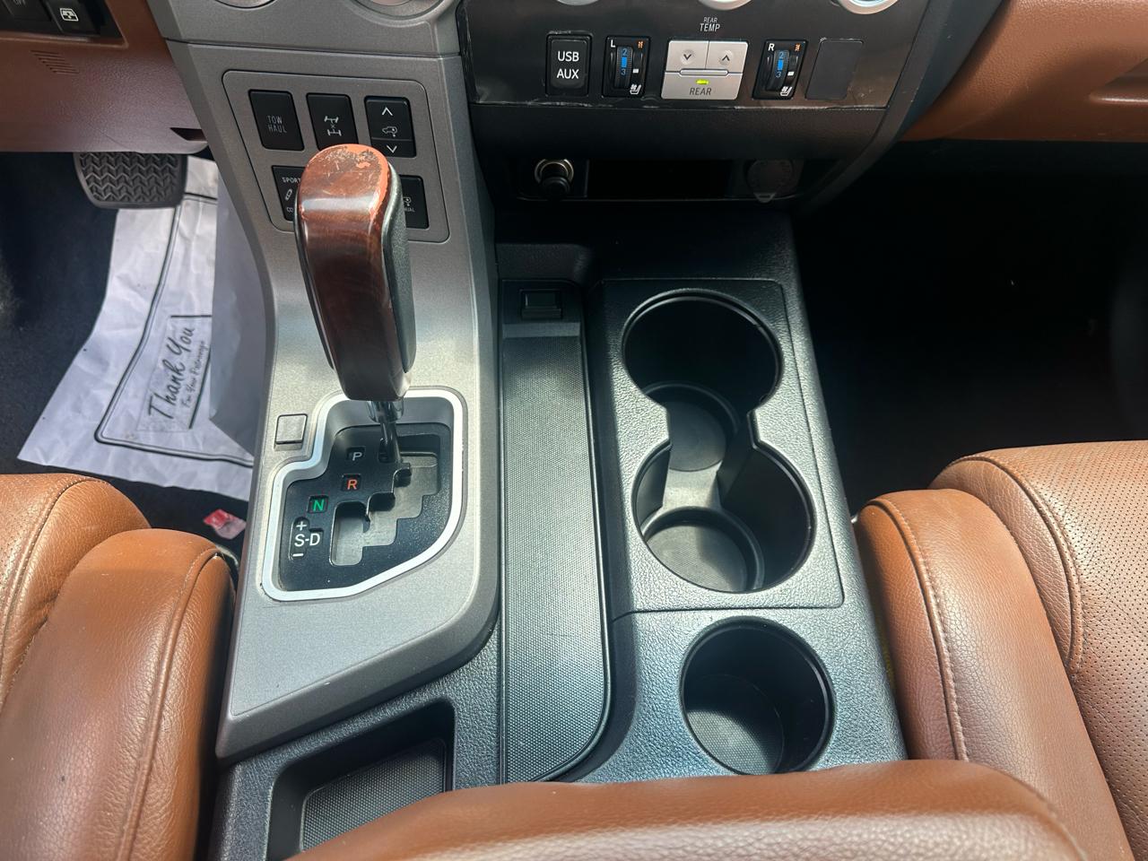 Toyota Sequoia 4WD 5.7L FFV Platinum (Natl) 2014