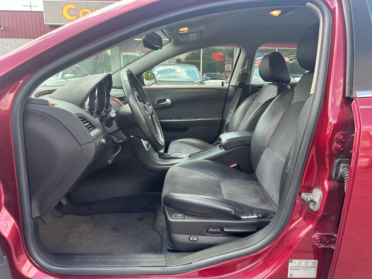 Chevrolet Malibu 4dr Sdn LT w/2LT 2011