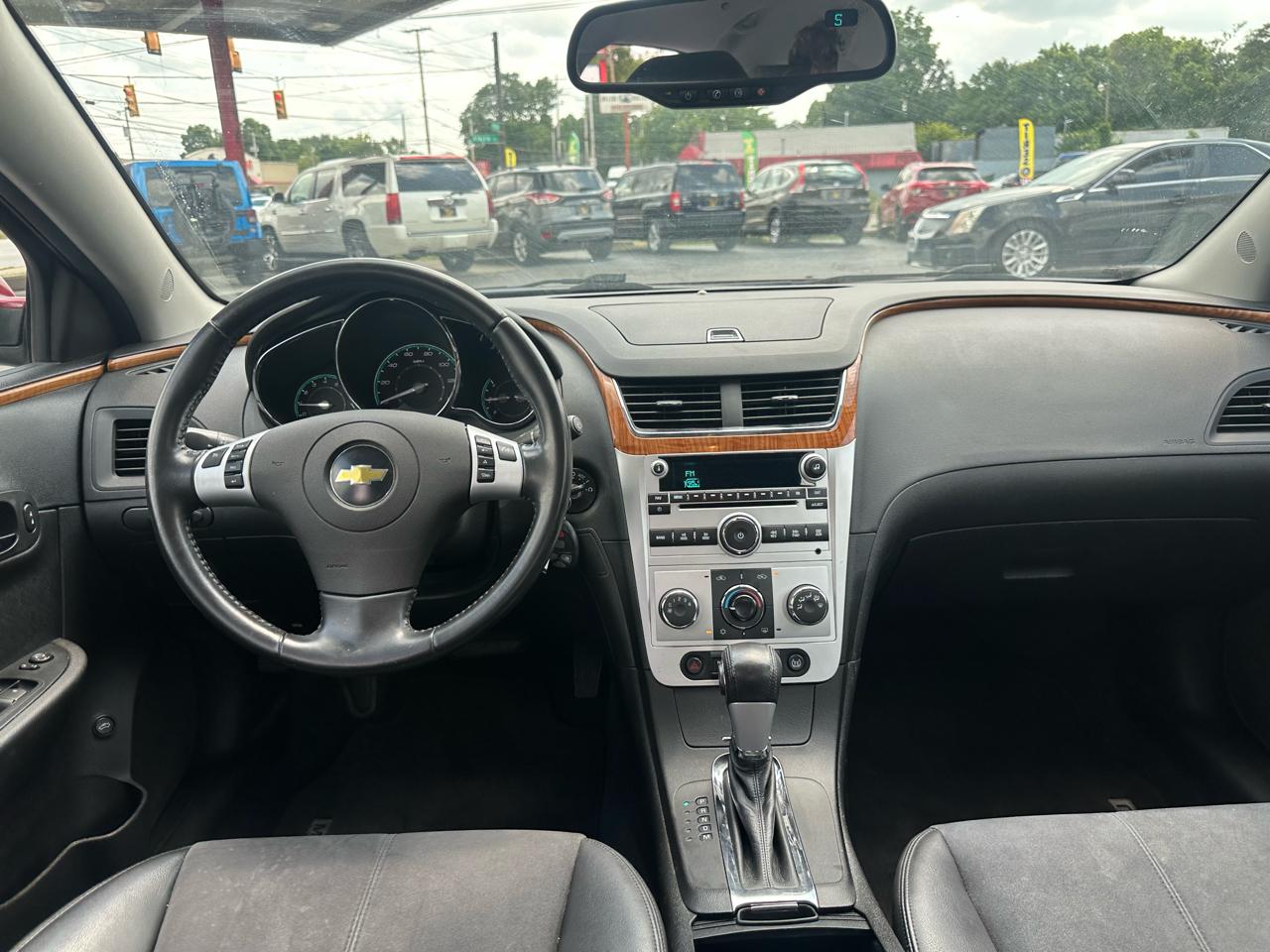 Chevrolet Malibu 4dr Sdn LT w/2LT 2011