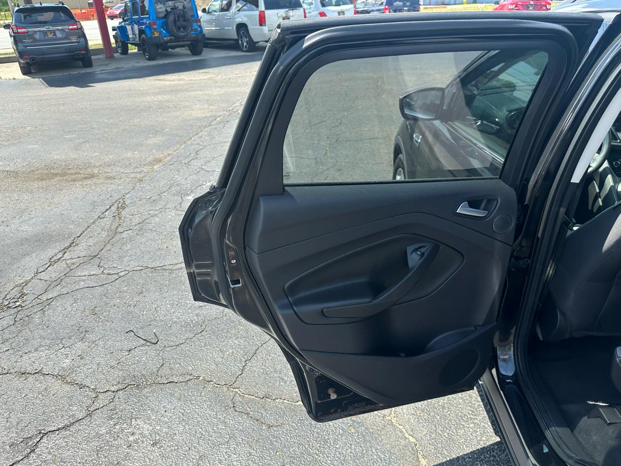Ford Escape FWD 4dr SE 2014