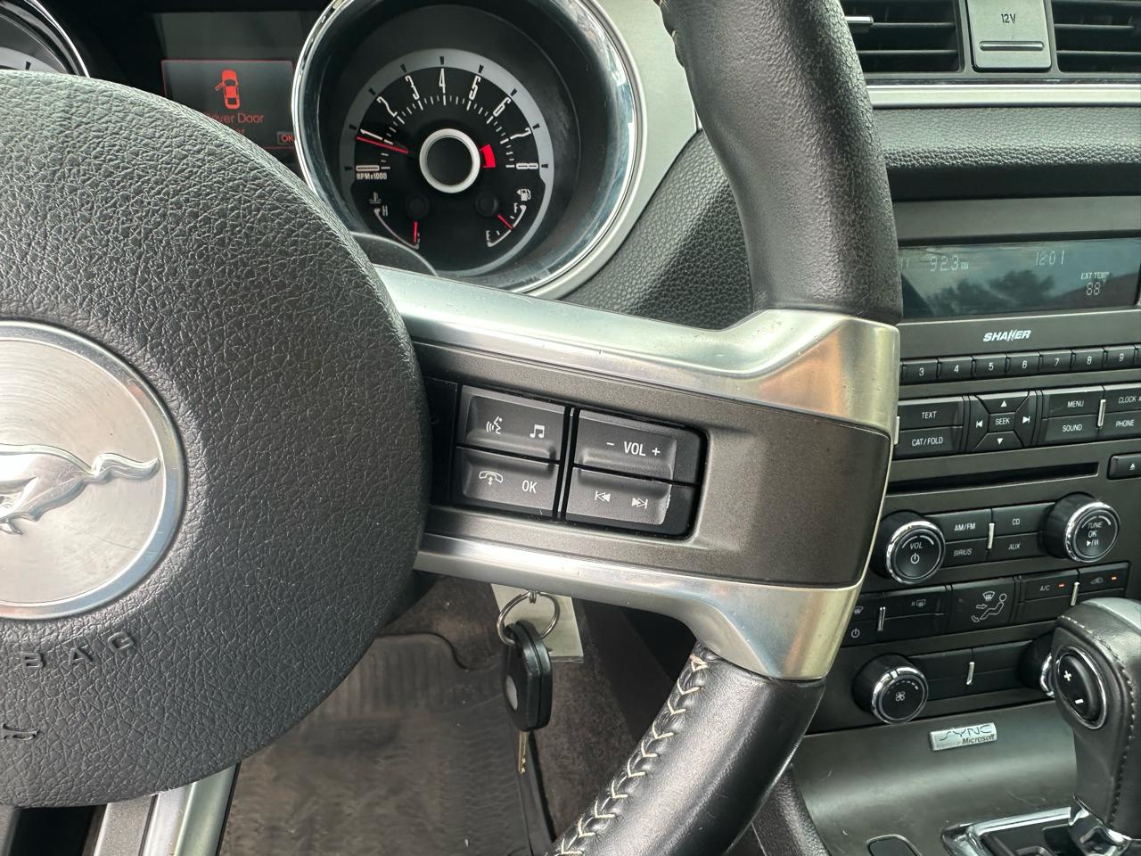 Ford Mustang 2dr Cpe V6 2013