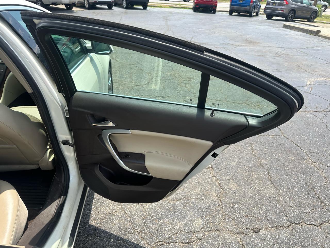 Buick Regal 4dr Sdn Turbo Premium 1 2013