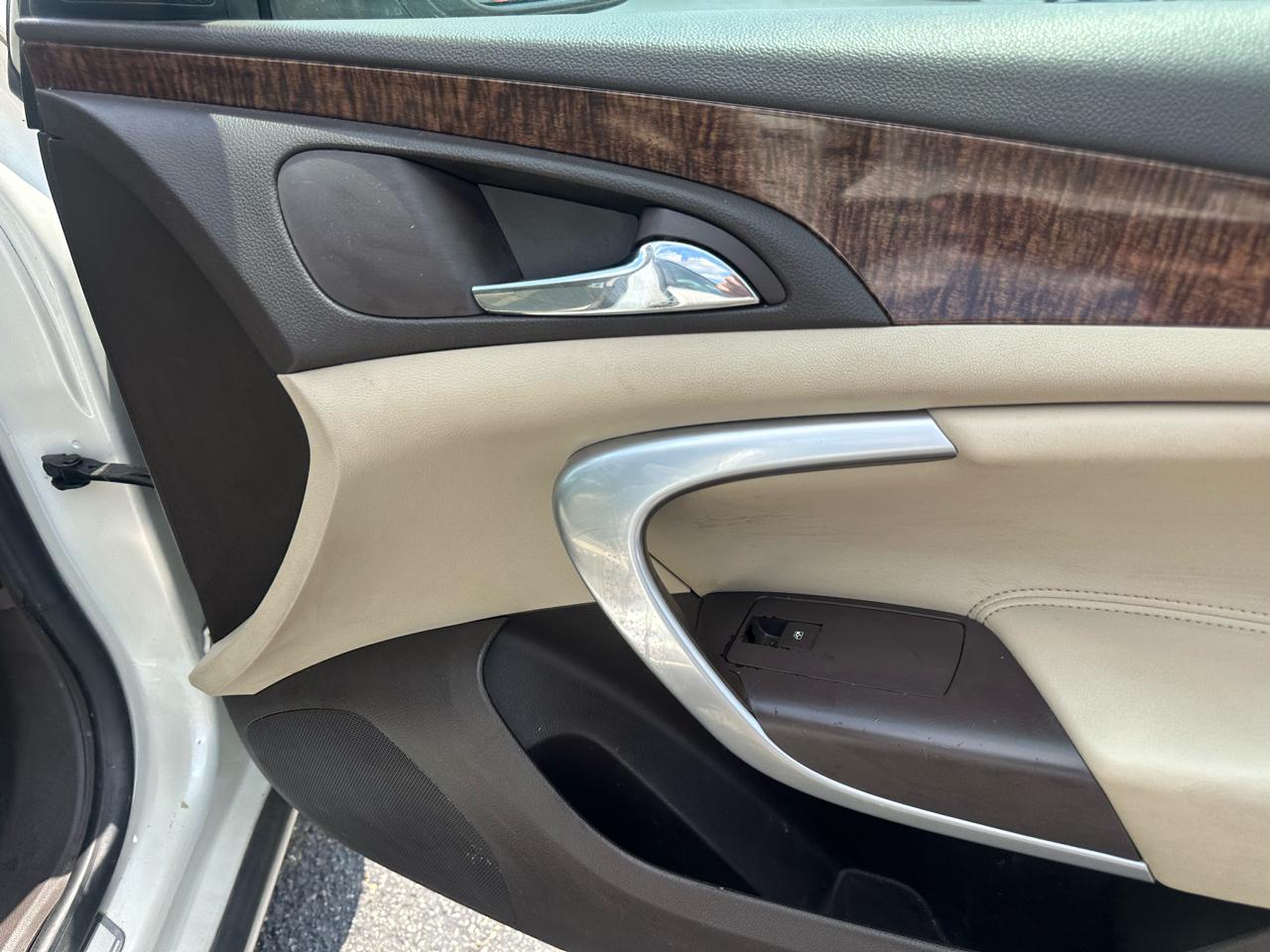 Buick Regal 4dr Sdn Turbo Premium 1 2013