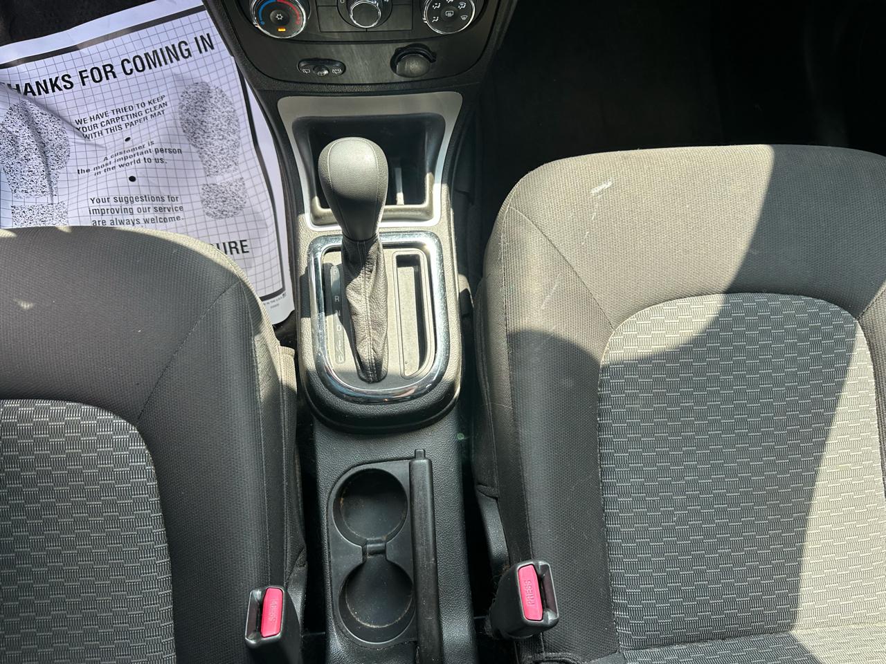 Chevrolet HHR FWD 4dr LS 2009