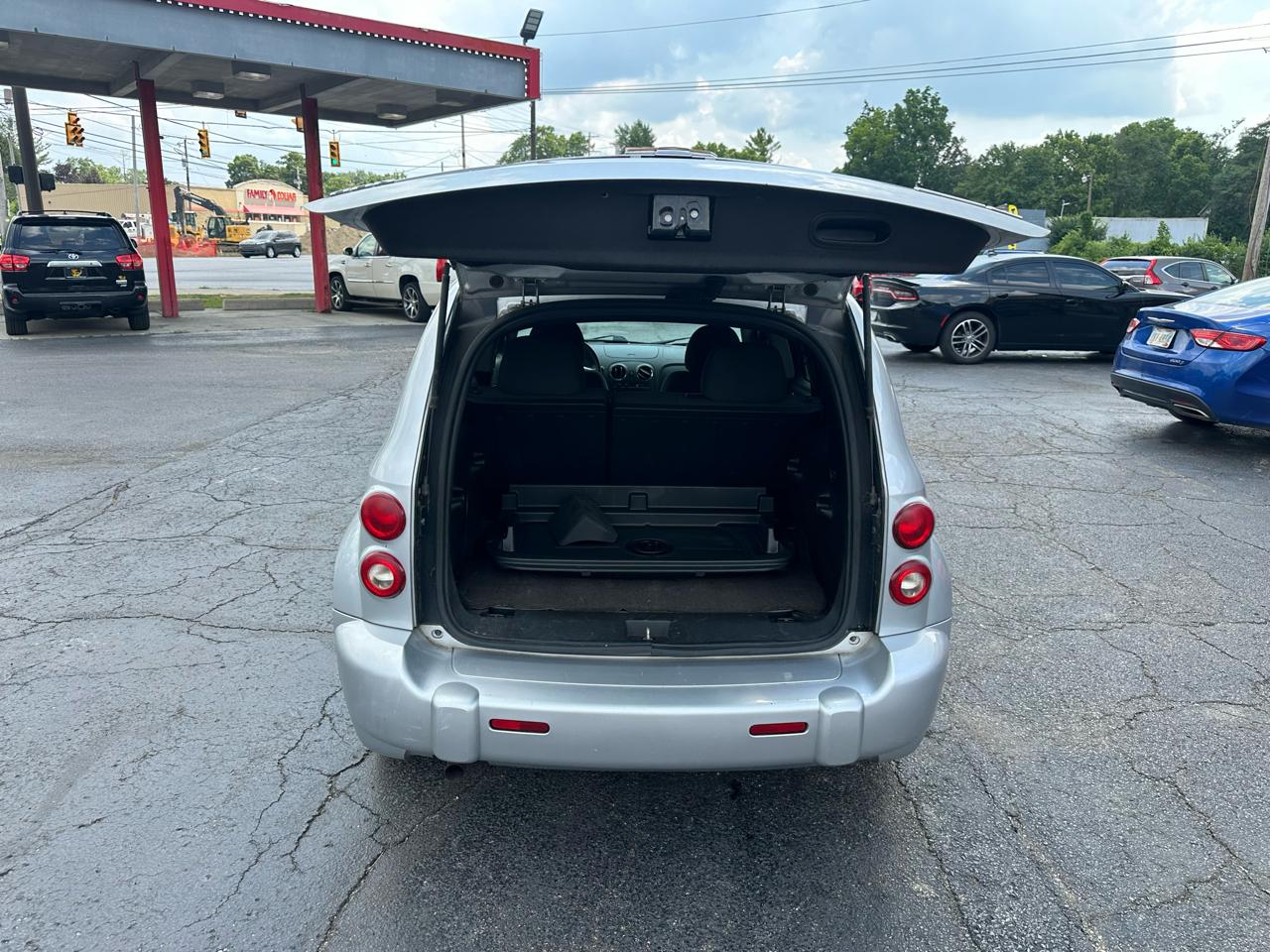 Chevrolet HHR FWD 4dr LS 2009