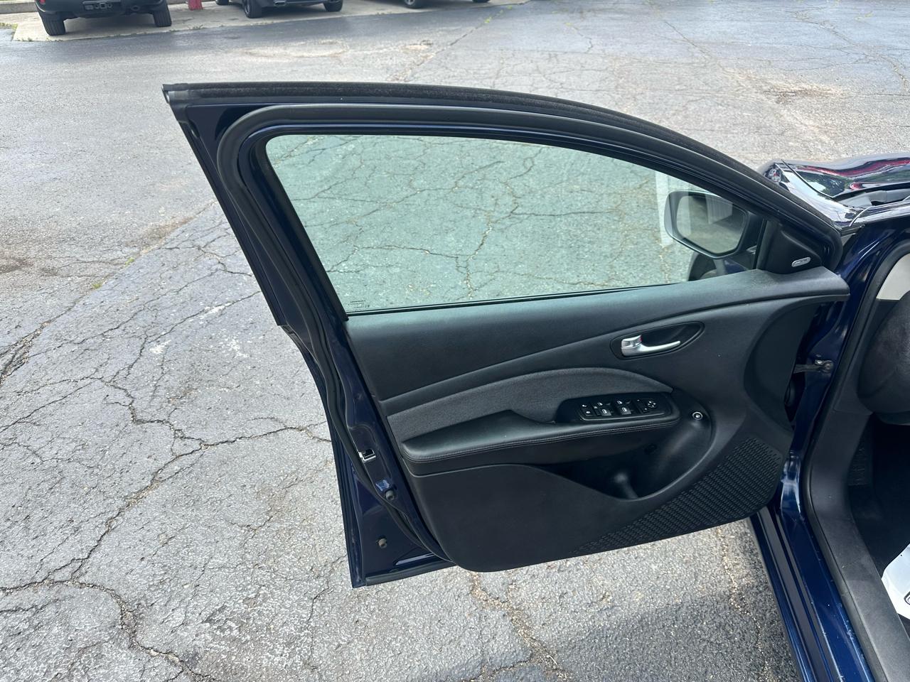 Dodge Dart 4dr Sdn SXT 2013