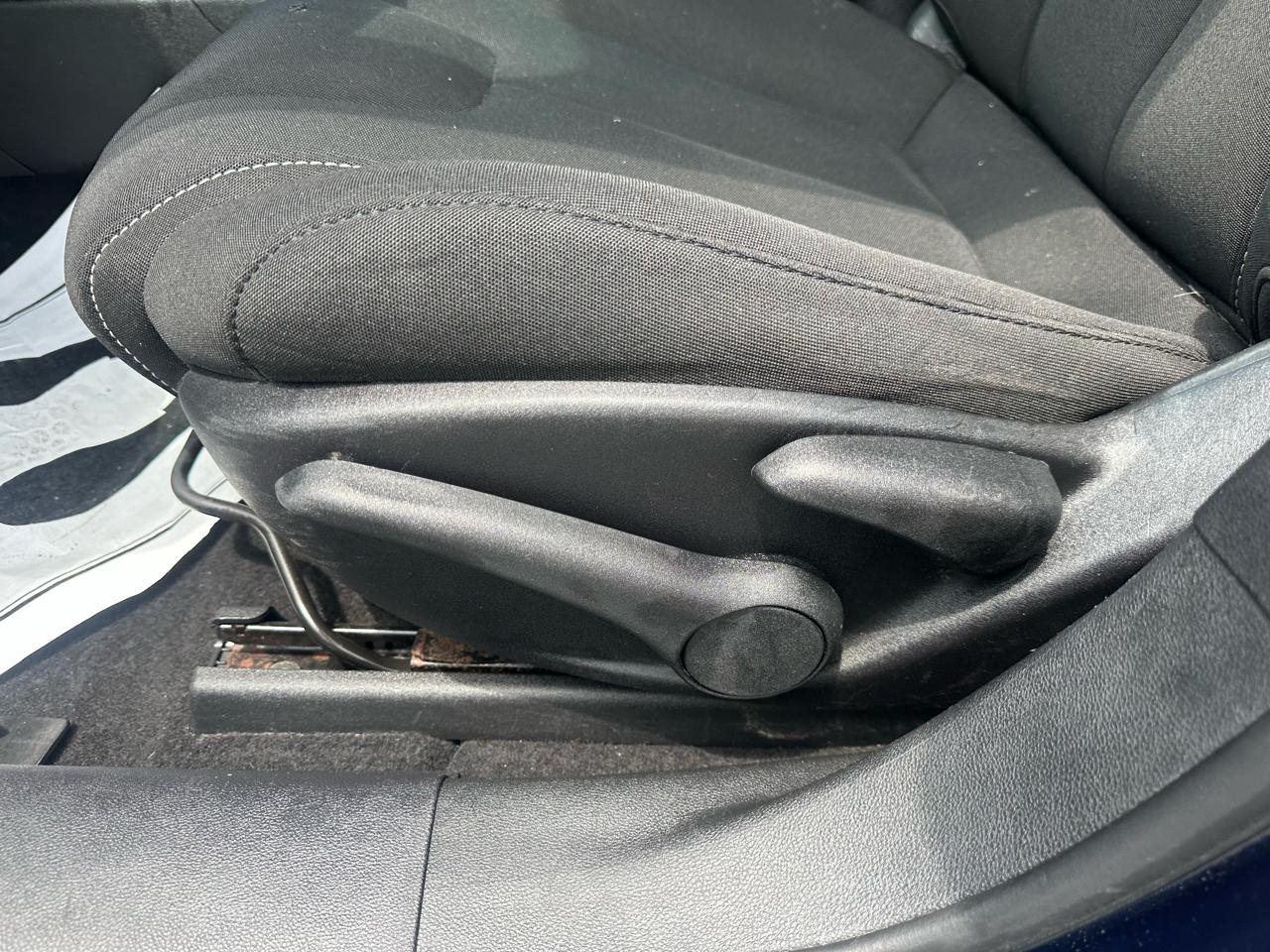 Dodge Dart 4dr Sdn SXT 2013