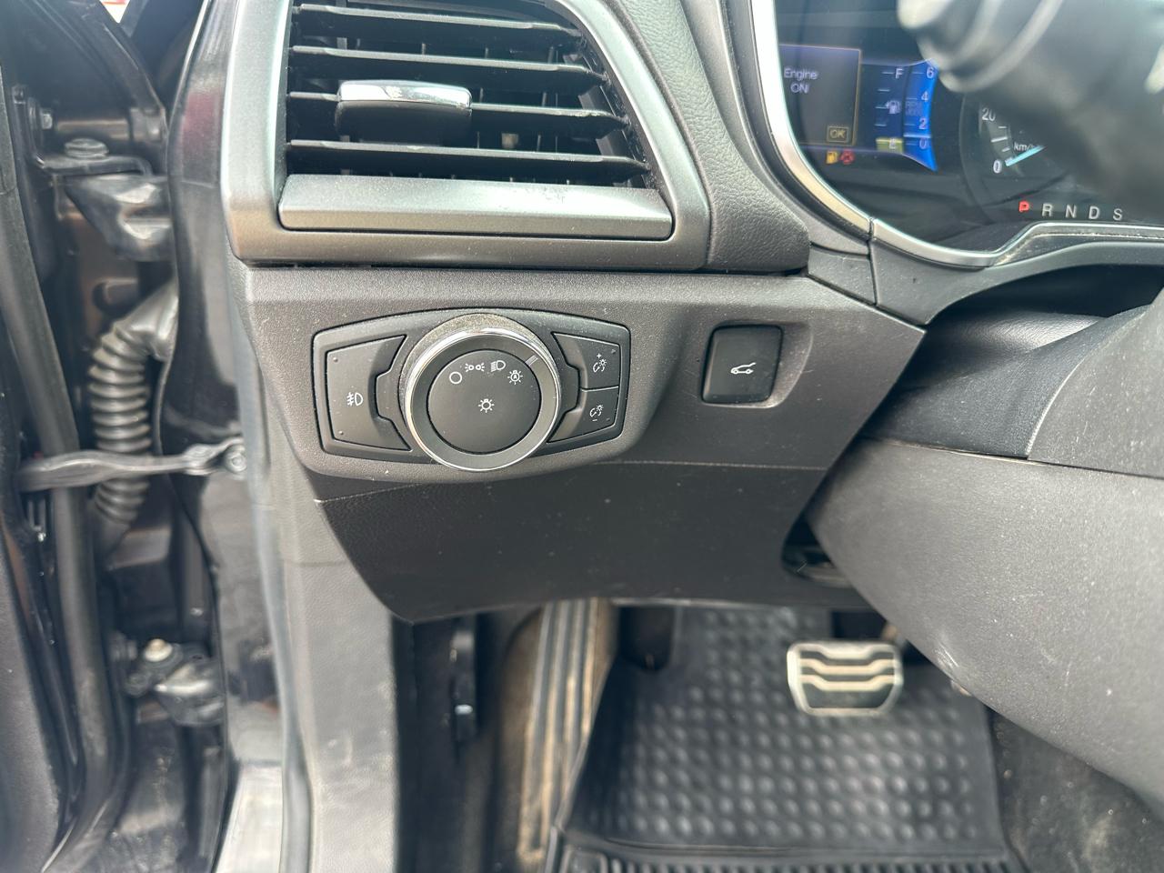 Ford Fusion 4dr Sdn Titanium FWD 2013