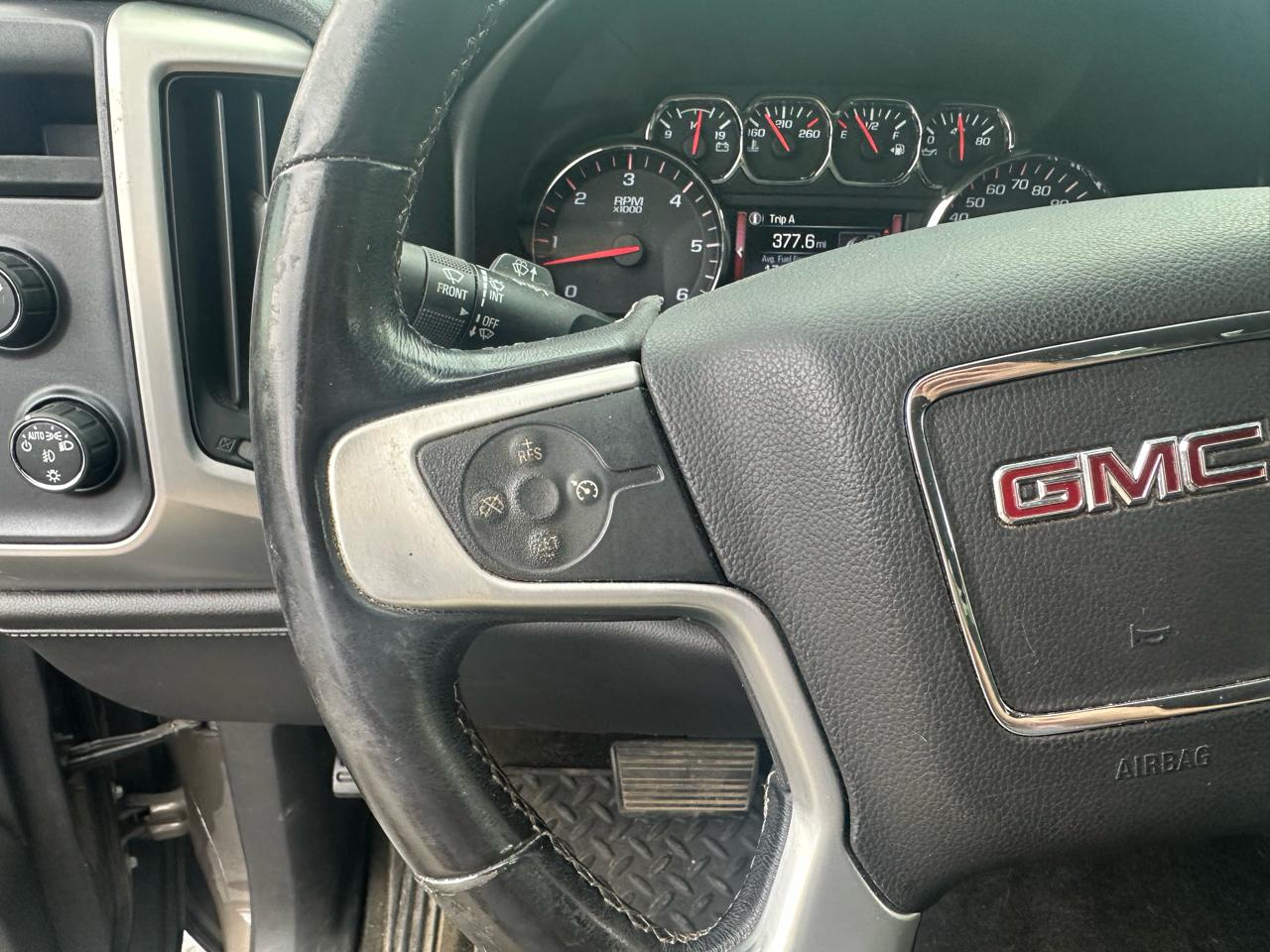 GMC Sierra 1500 4WD Crew Cab 143.5" SLE 2014