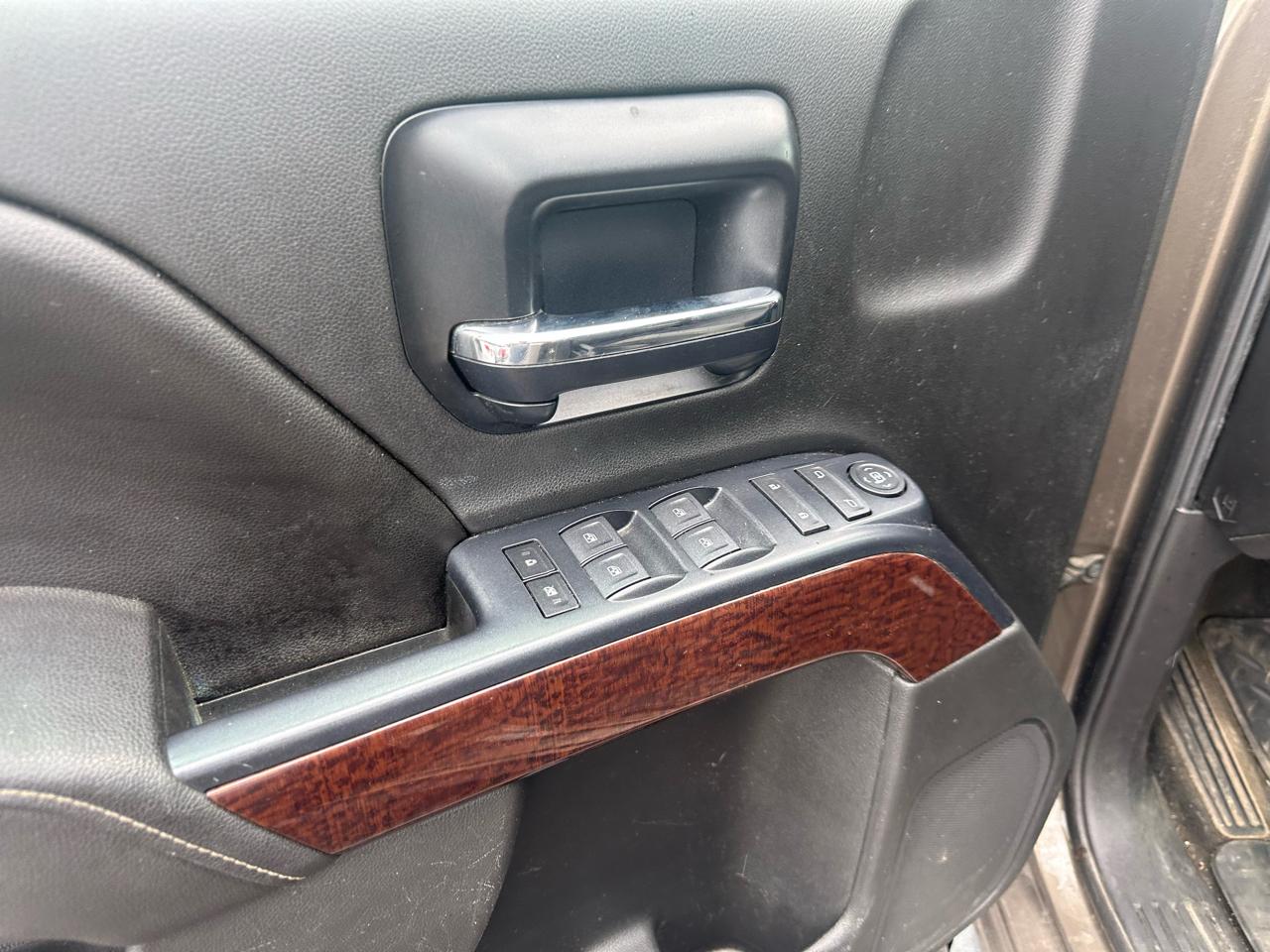 GMC Sierra 1500 4WD Crew Cab 143.5" SLE 2014