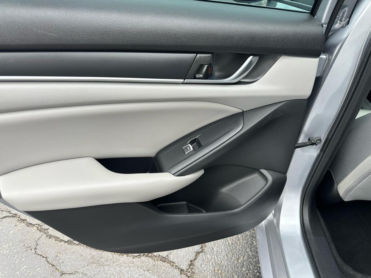 Honda Accord Sedan LX 1.5T CVT 2020