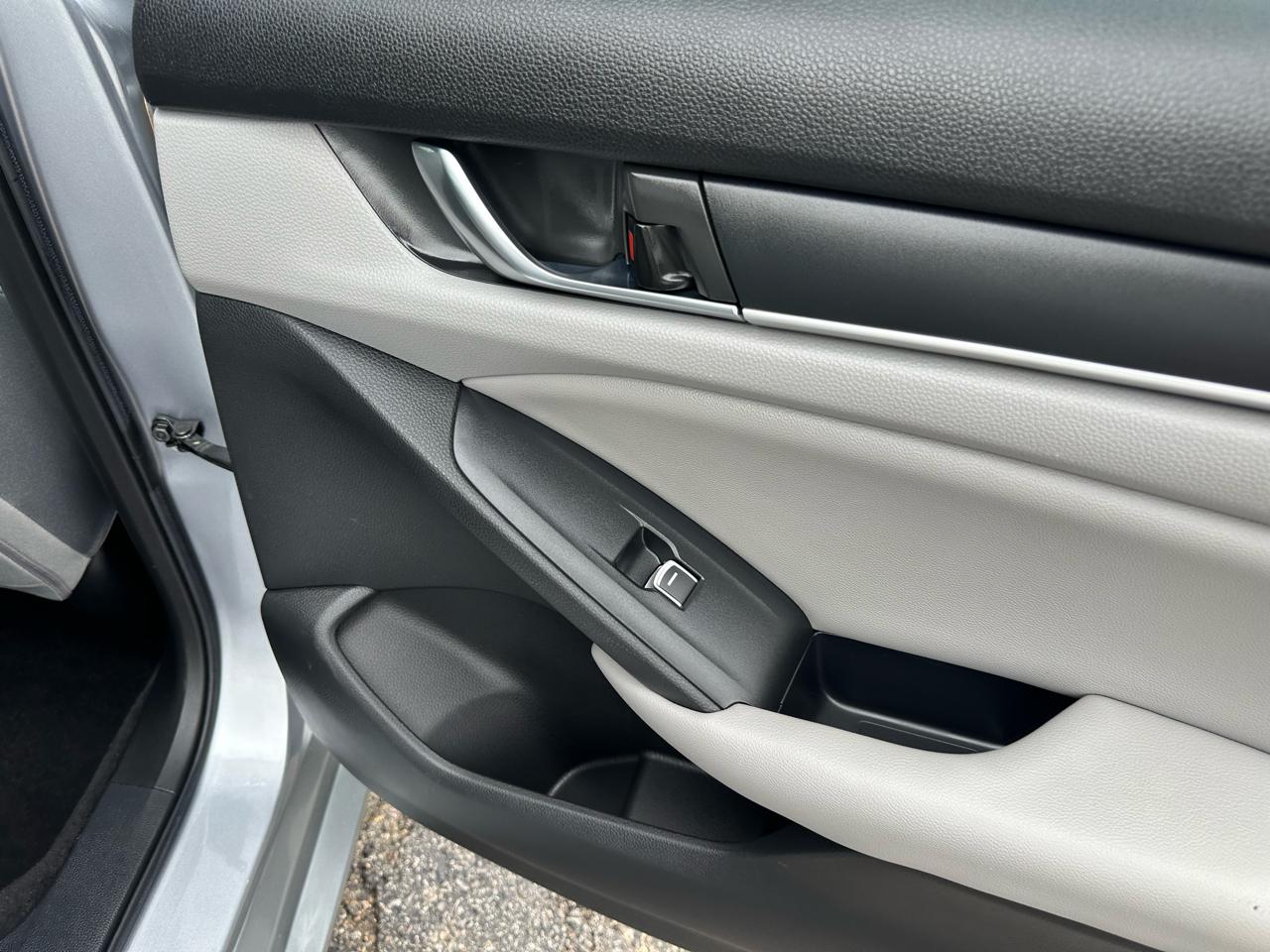 Honda Accord Sedan LX 1.5T CVT 2020