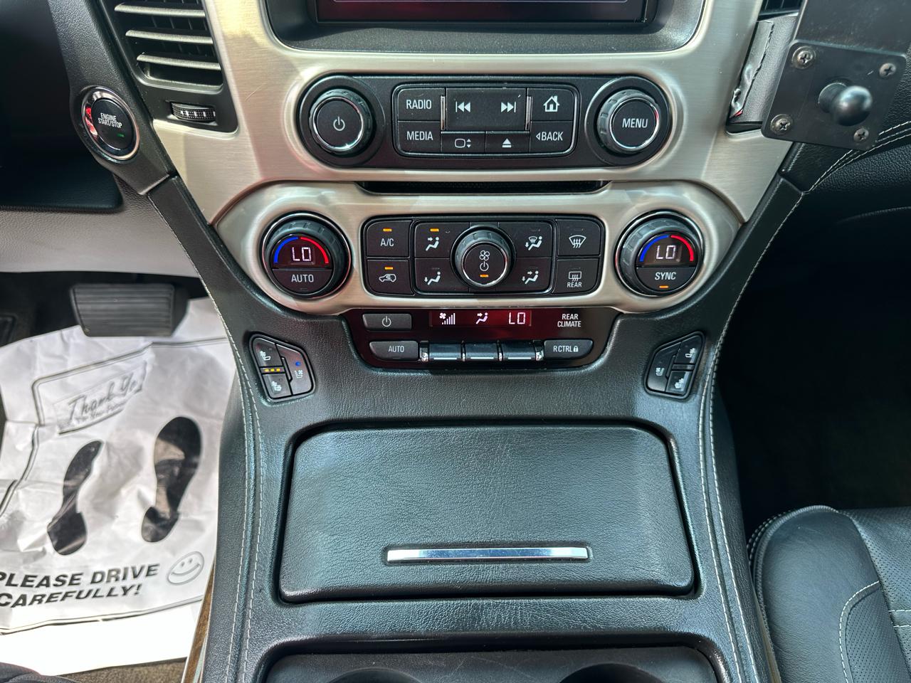 GMC Yukon XL 4WD 4dr Denali 2017