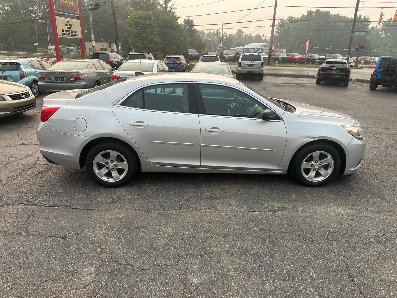 Chevrolet Malibu 4dr Sdn LS w/1LS 2014