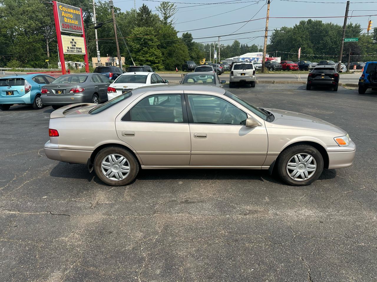 Toyota Camry 4dr Sdn XLE Auto (Natl) 2001